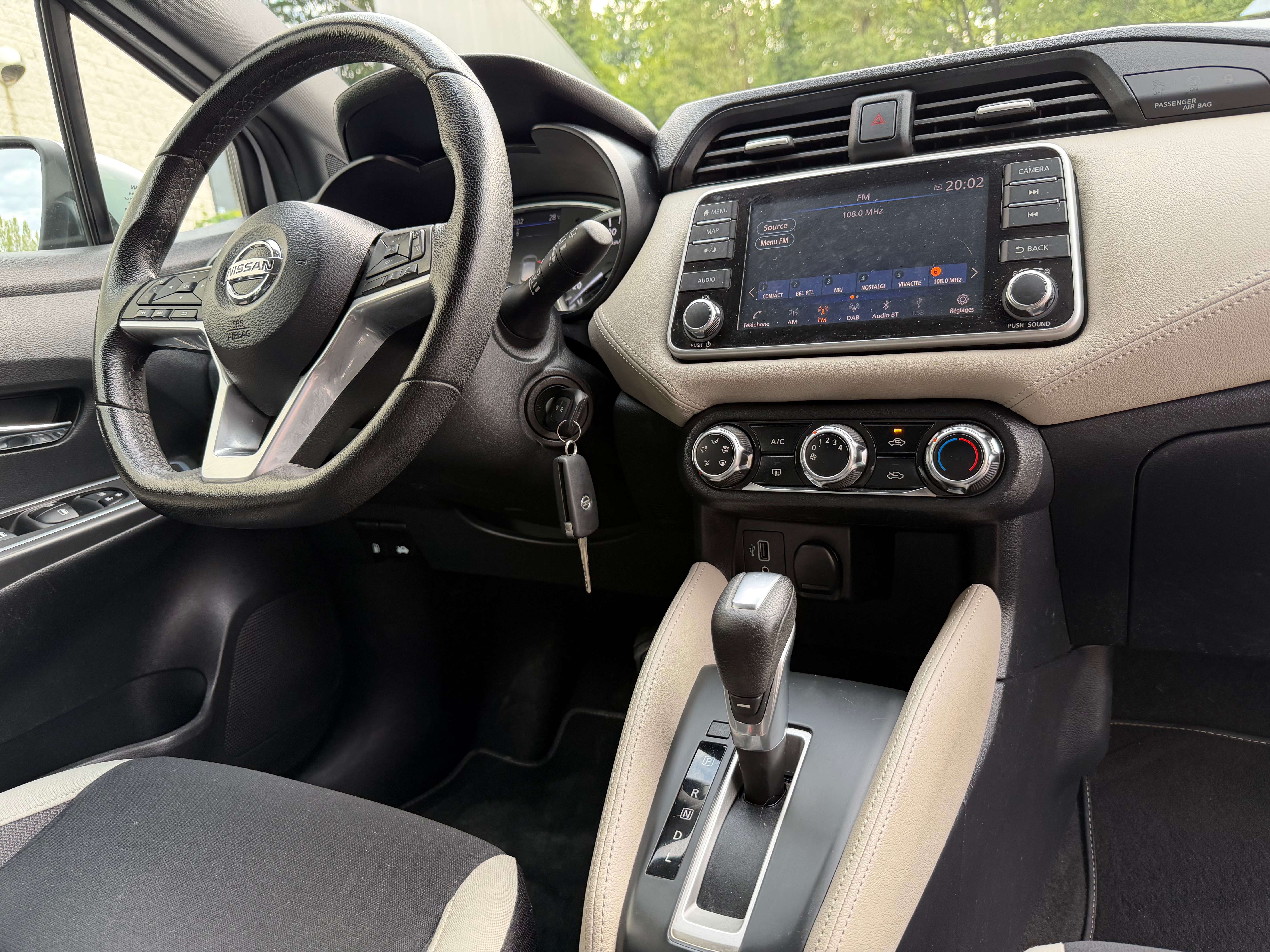 Nissan Micra • AUTOMATIQUE • GPS • CAM • TRÈS PROPRE