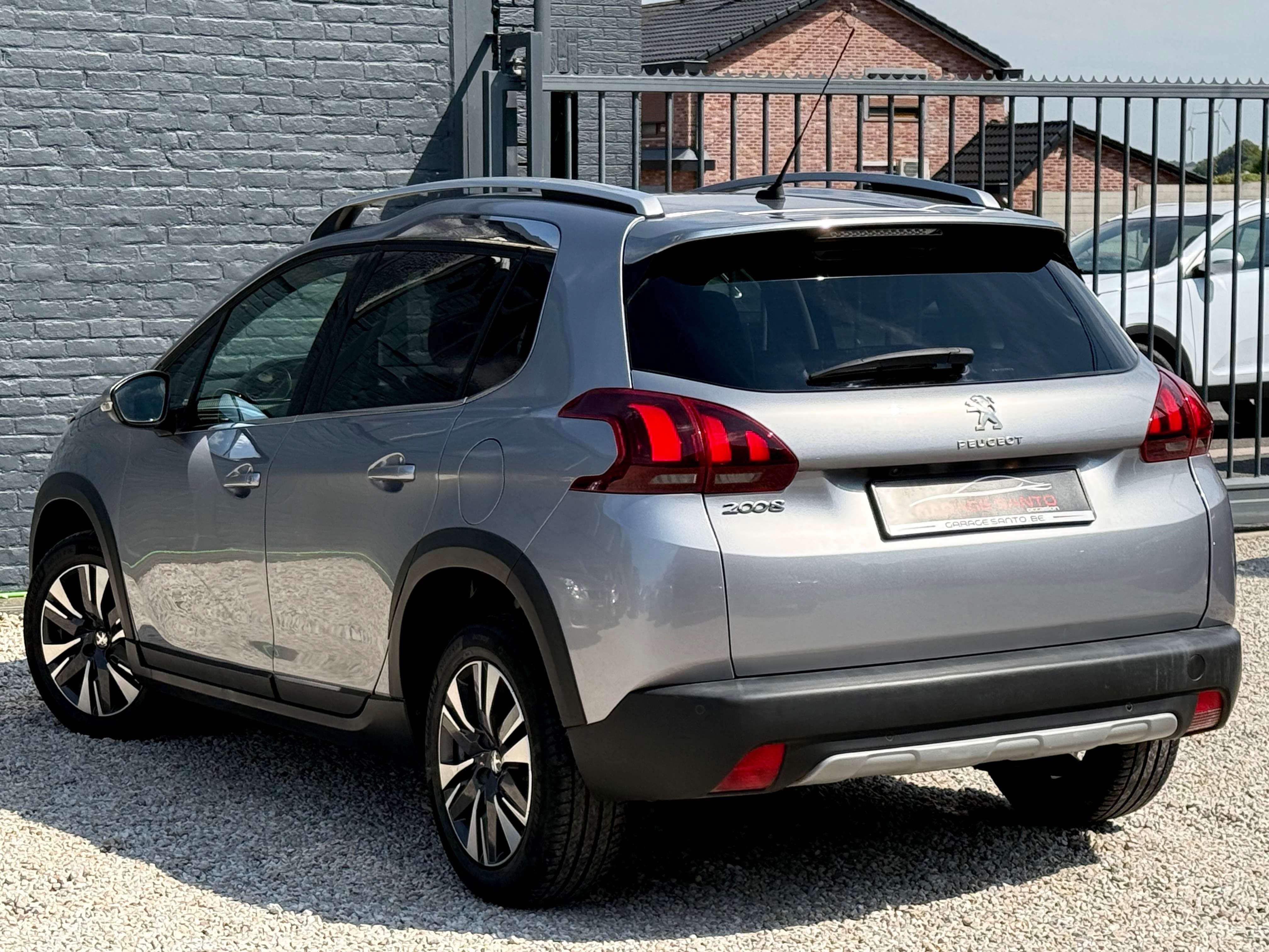 Peugeot 2008 2008 1.6 BlueHDi GT /Navi/Led/Pdc/J.a/Garantie/