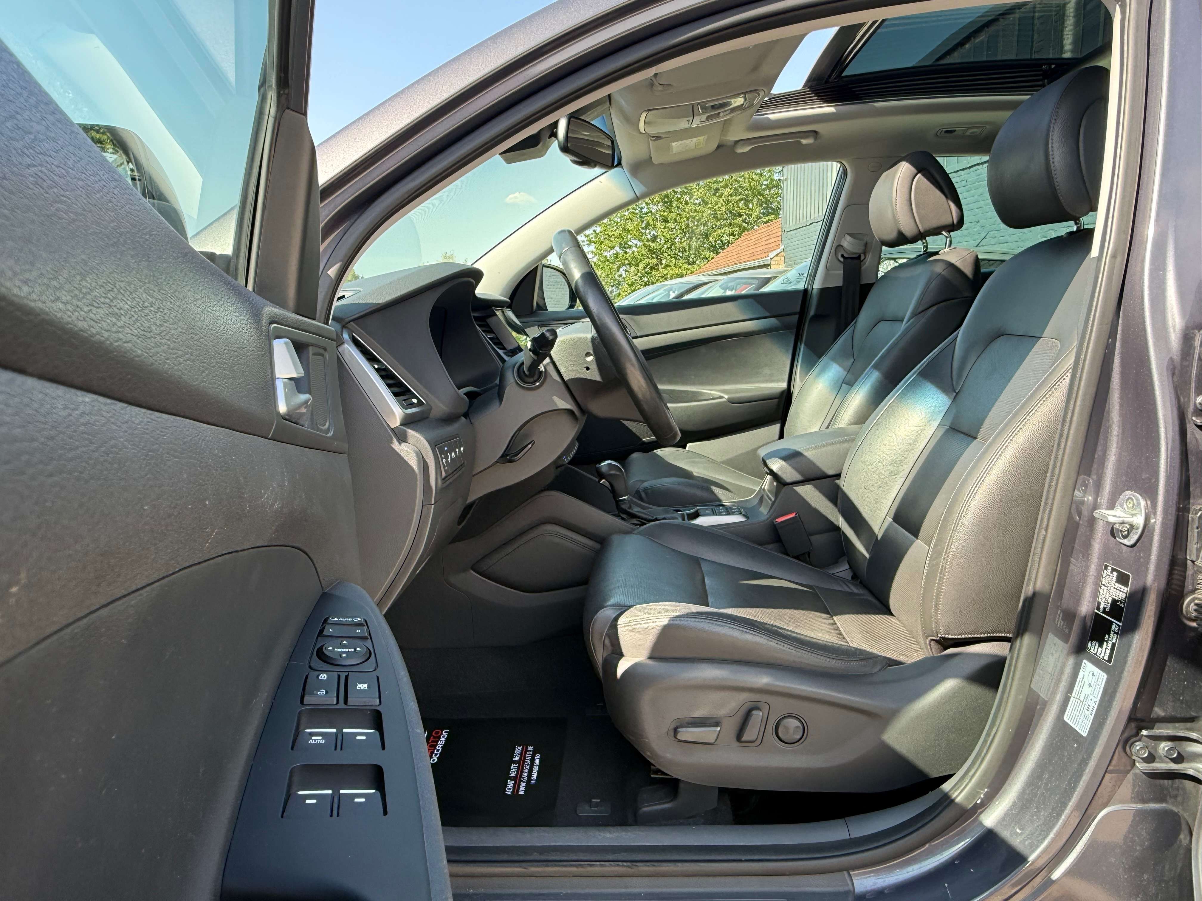 Hyundai TUCSON Tucson 2.0 CRDi 4WD Executive /Automatique/Navi/Cuir/ToitPano/Led/Xénons/Caméra/Pdc/4x4/Garantie/