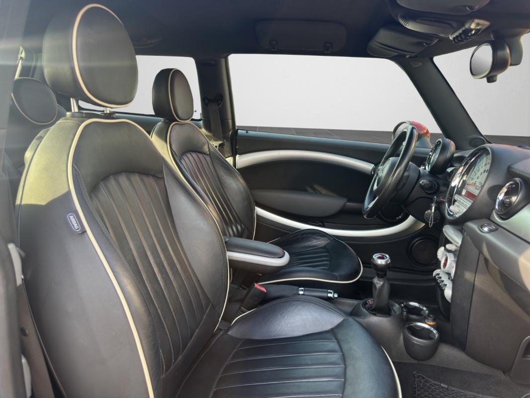 Mini Mini R56 1.6i - 211 John Cooper Works Pack Hot Spice +