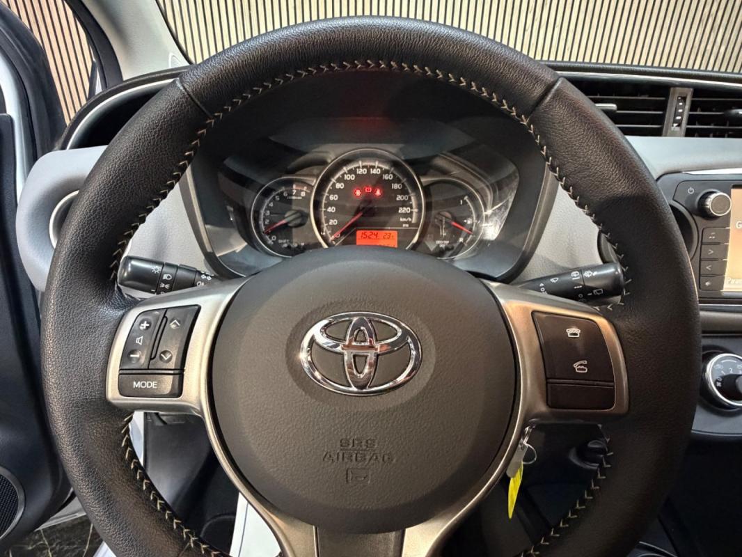 Toyota Yaris 100 VVT-i Dynamic