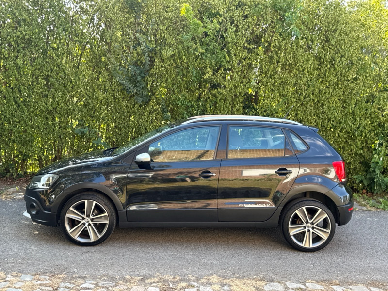 Volkswagen POLO 1.6 TDI 75CH CROSS POLO // 100.000KM // 2010 // 1ERE MAIN