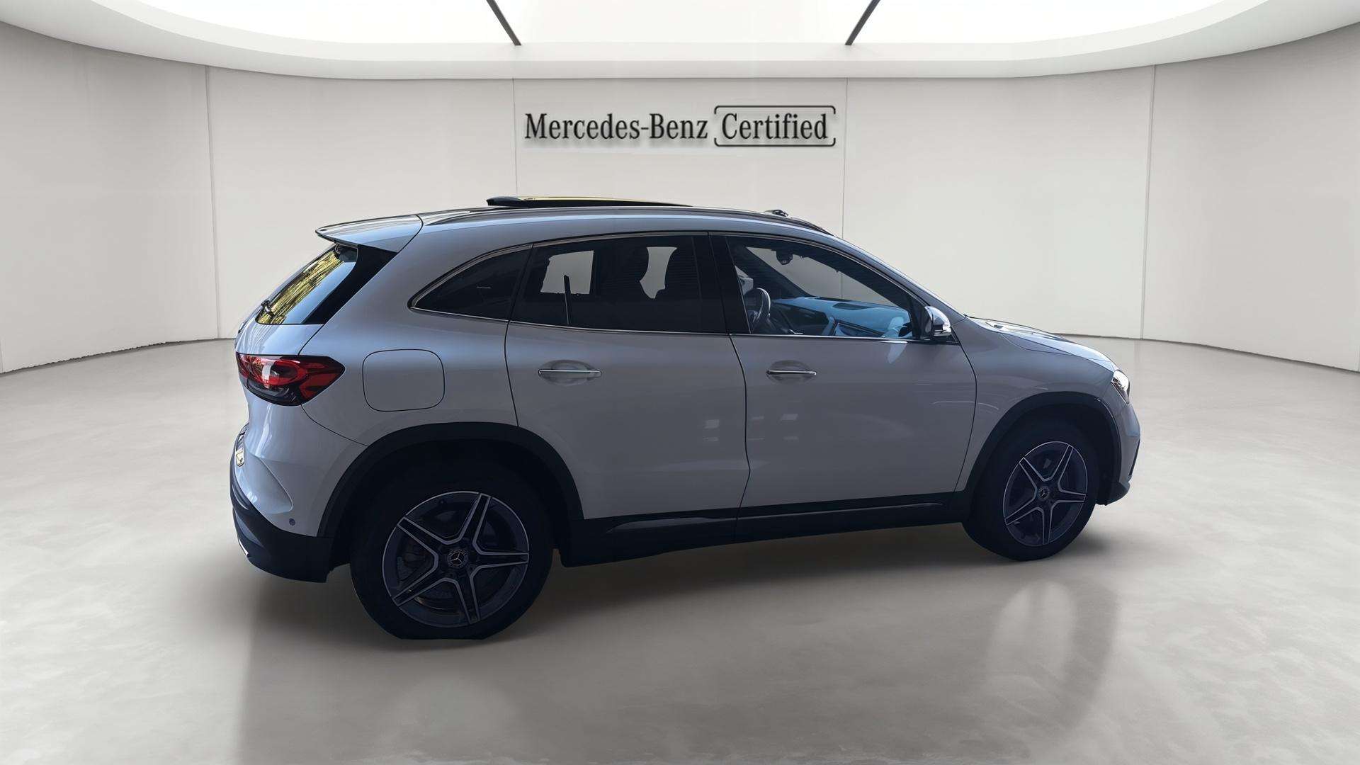 Mercedes-Benz GLA 250 GLA e AMG Line