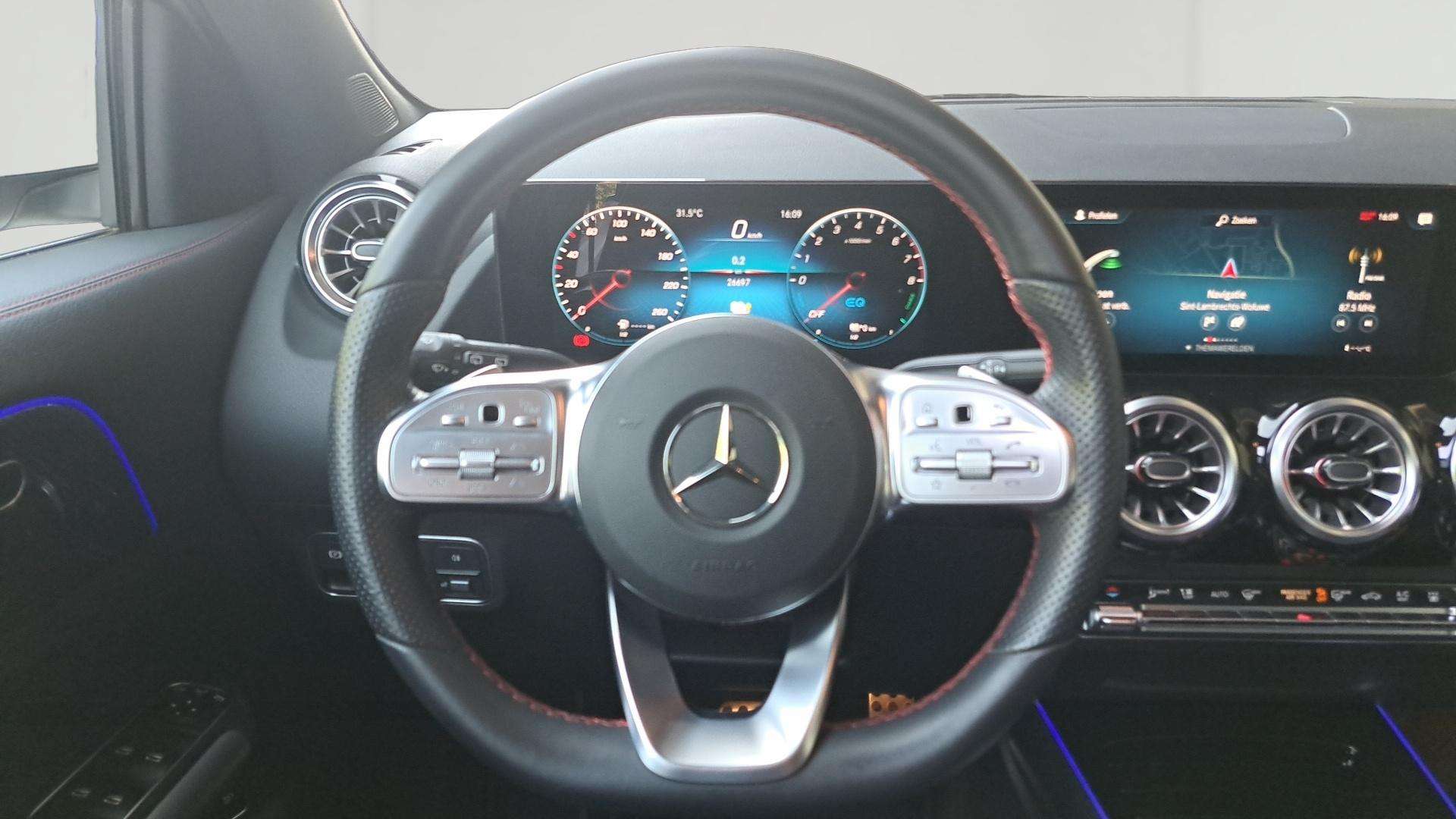Mercedes-Benz GLA 250 GLA e AMG Line