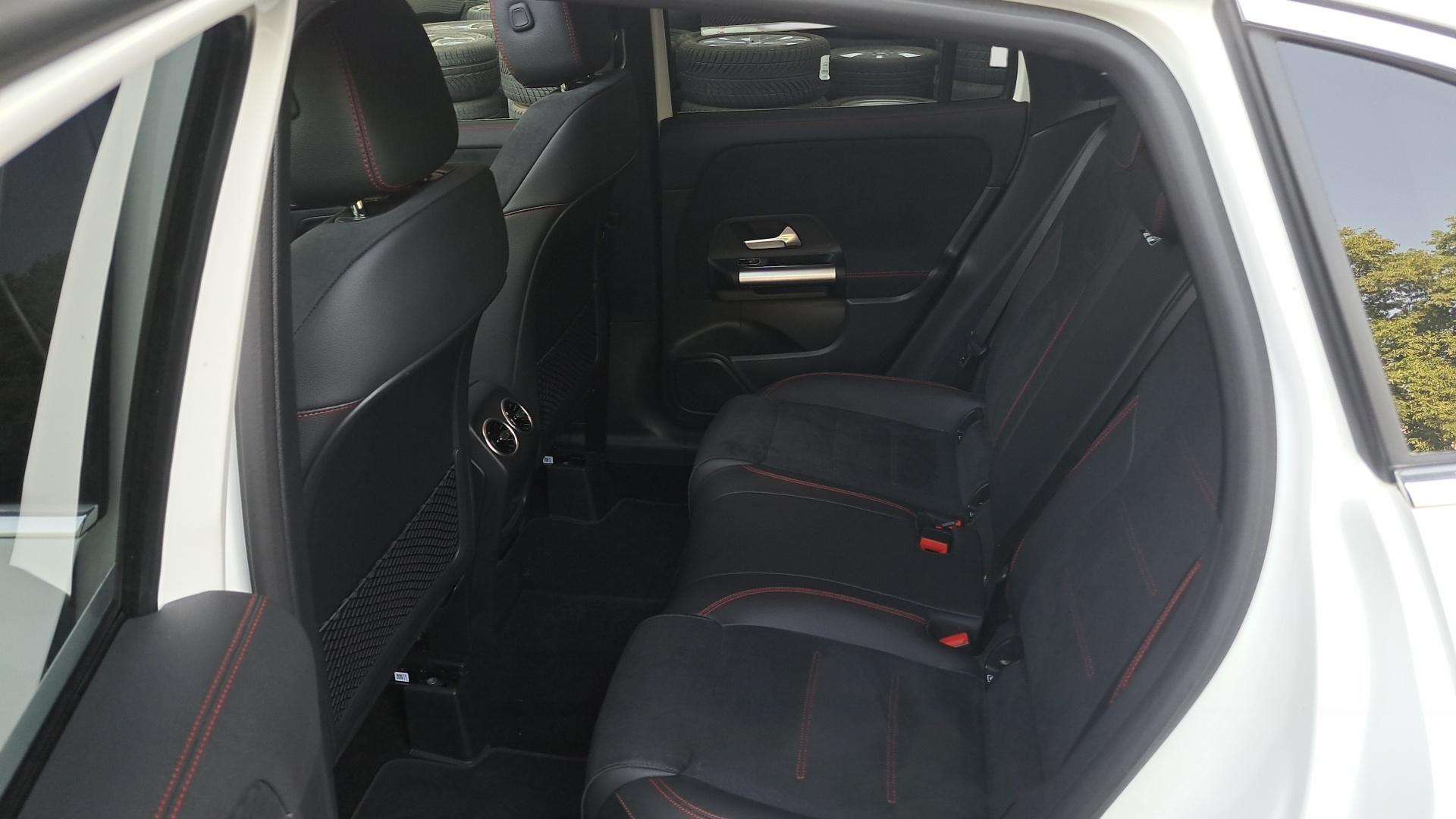 Mercedes-Benz GLA 250 GLA e AMG Line