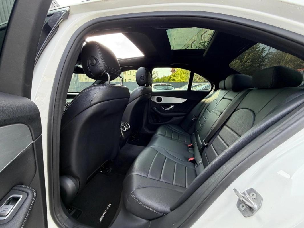 Mercedes-Benz Classe C 180d Sportline AMG 7G-Tronic Plus 1ère main / Toit ouvrant
