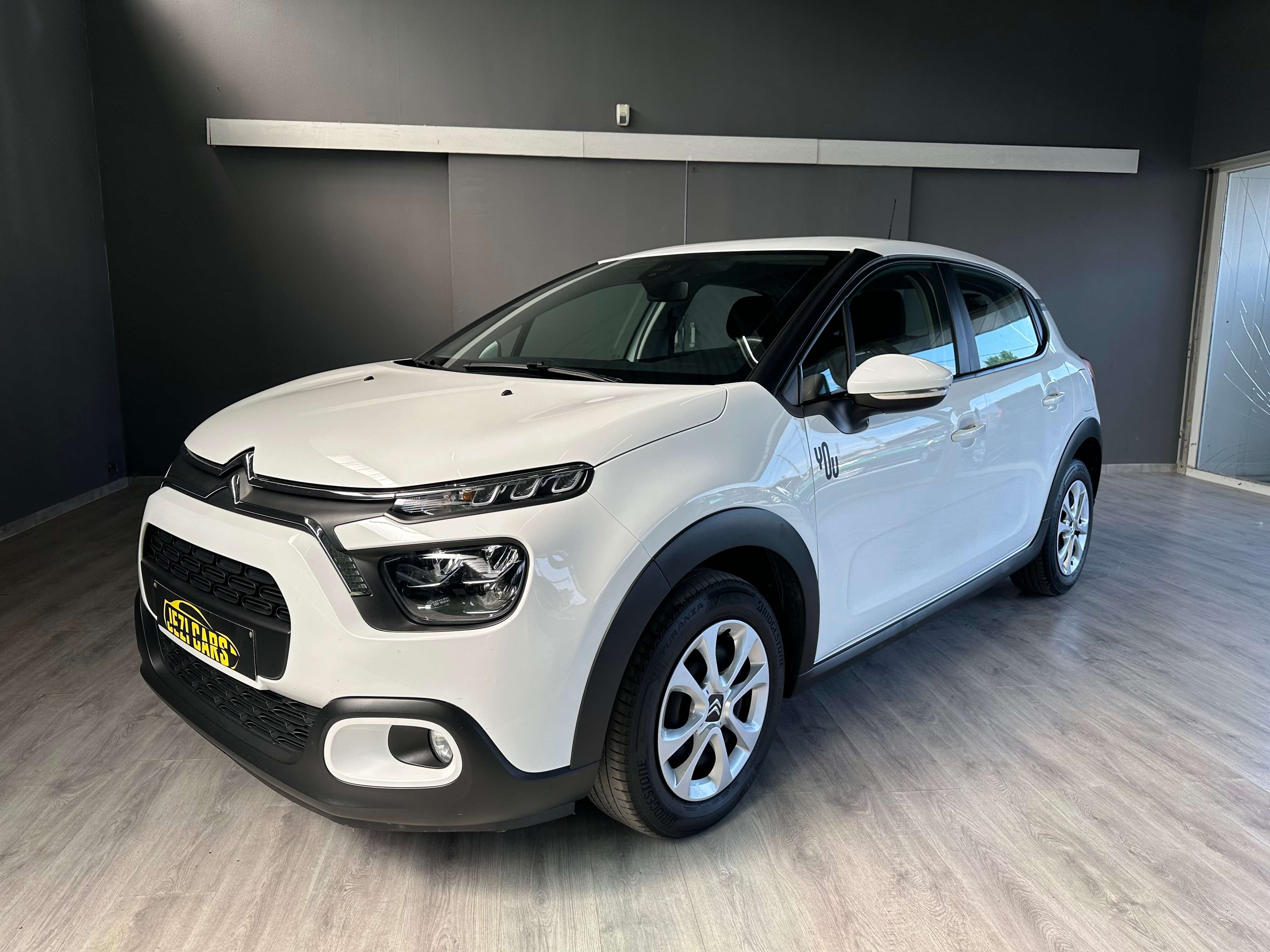 Citroen C3 C3 1.2i PureTech * 1 Jaar Garantie *