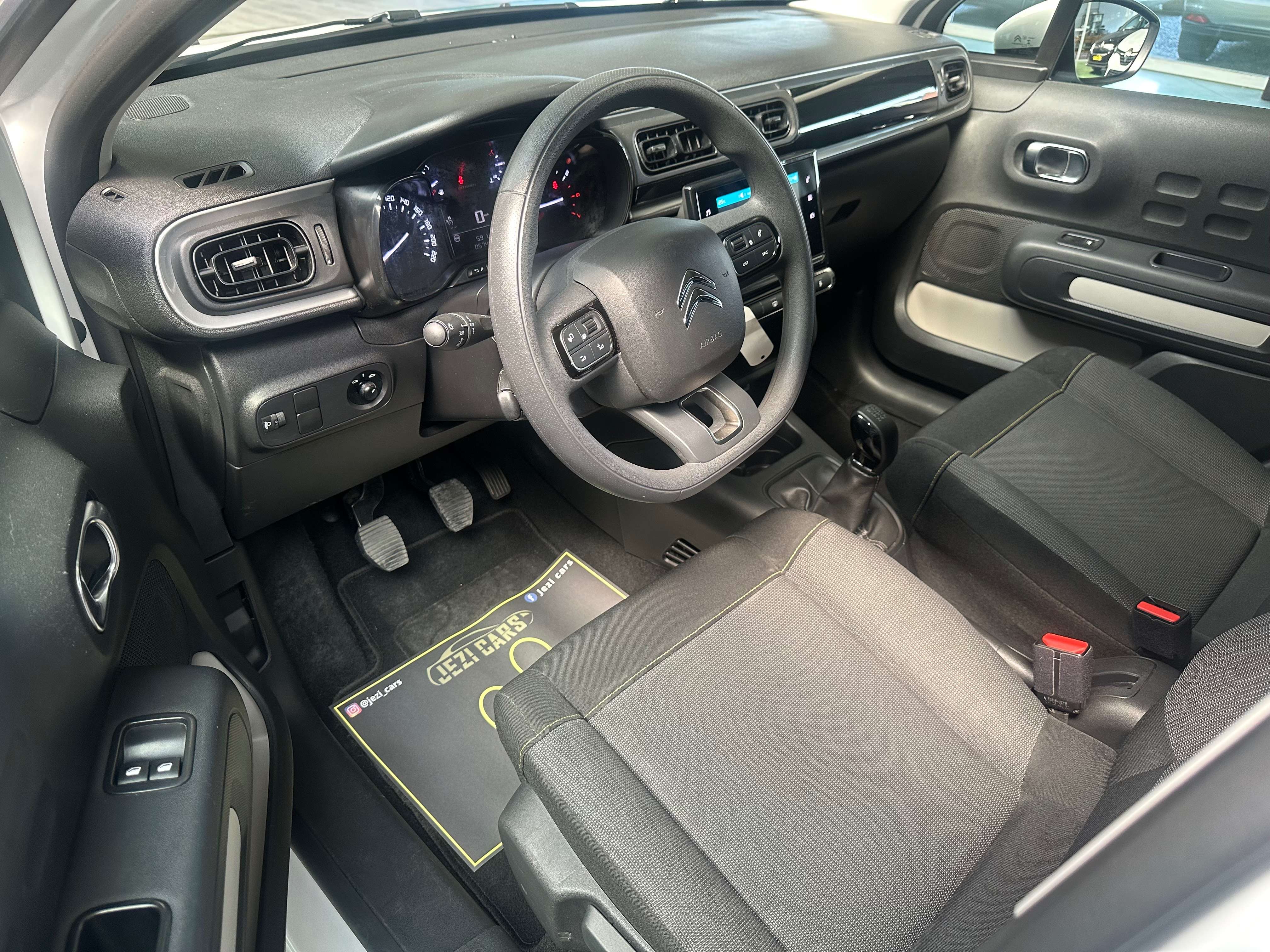 Citroen C3 C3 1.2i PureTech * 1 Jaar Garantie *