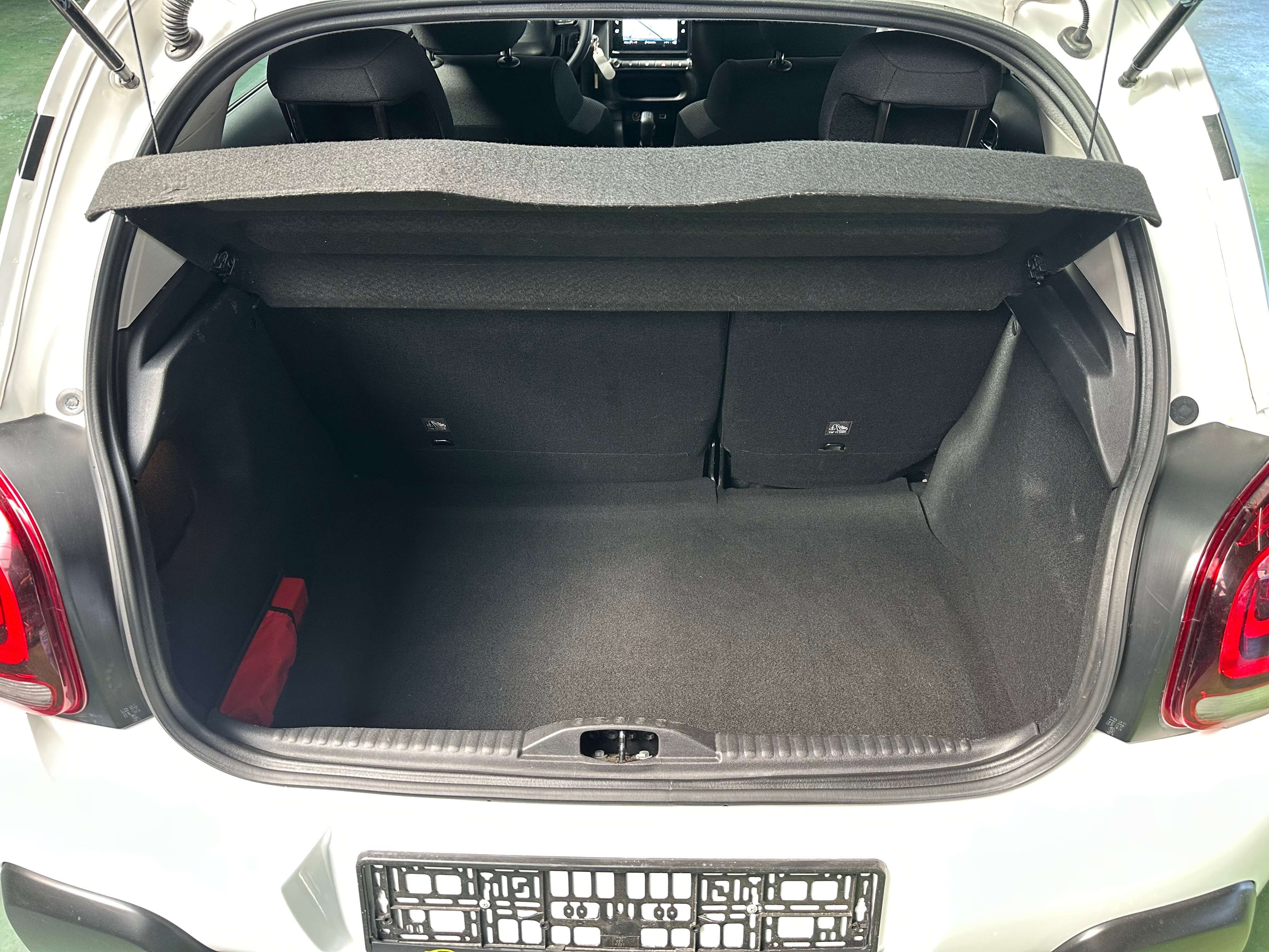 Citroen C3 C3 1.2i PureTech * 1 Jaar Garantie *