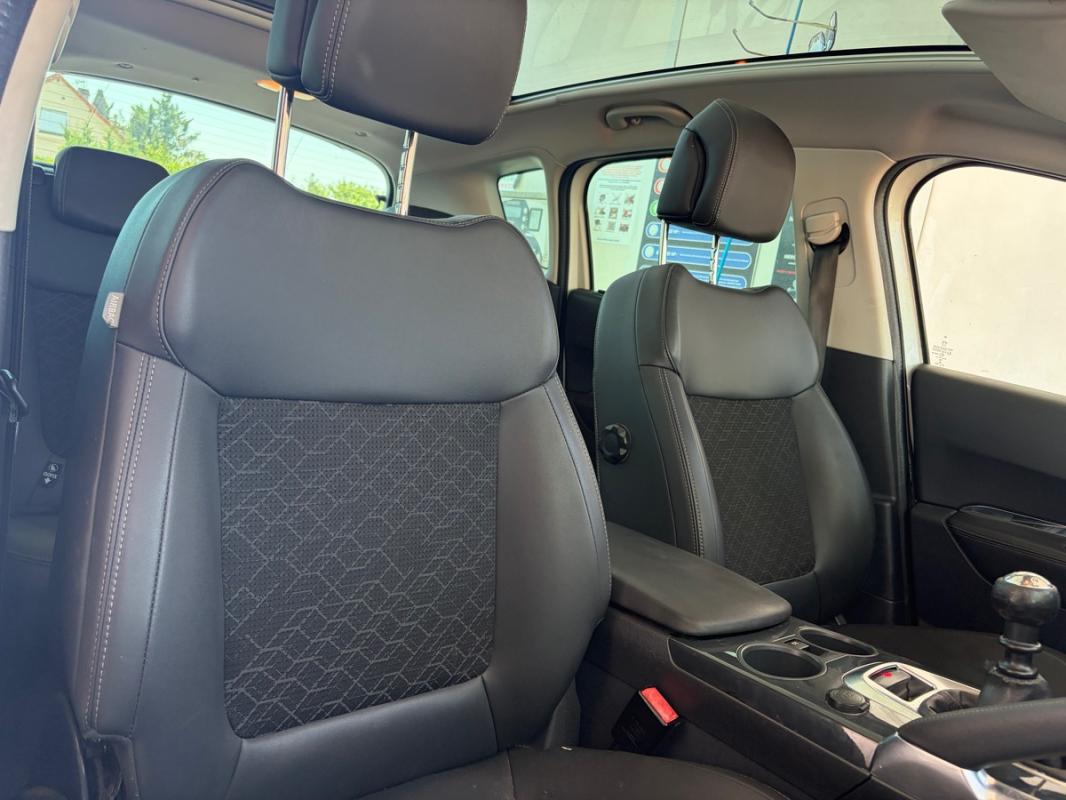 Peugeot 3008 2014 148km GPS TOIT PANORAMIQUE CAMÉRA SEMI CUIR BLUETOOTH