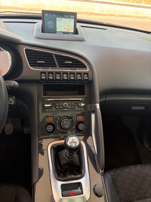 Peugeot 3008 2014 148km GPS TOIT PANORAMIQUE CAMÉRA SEMI CUIR BLUETOOTH