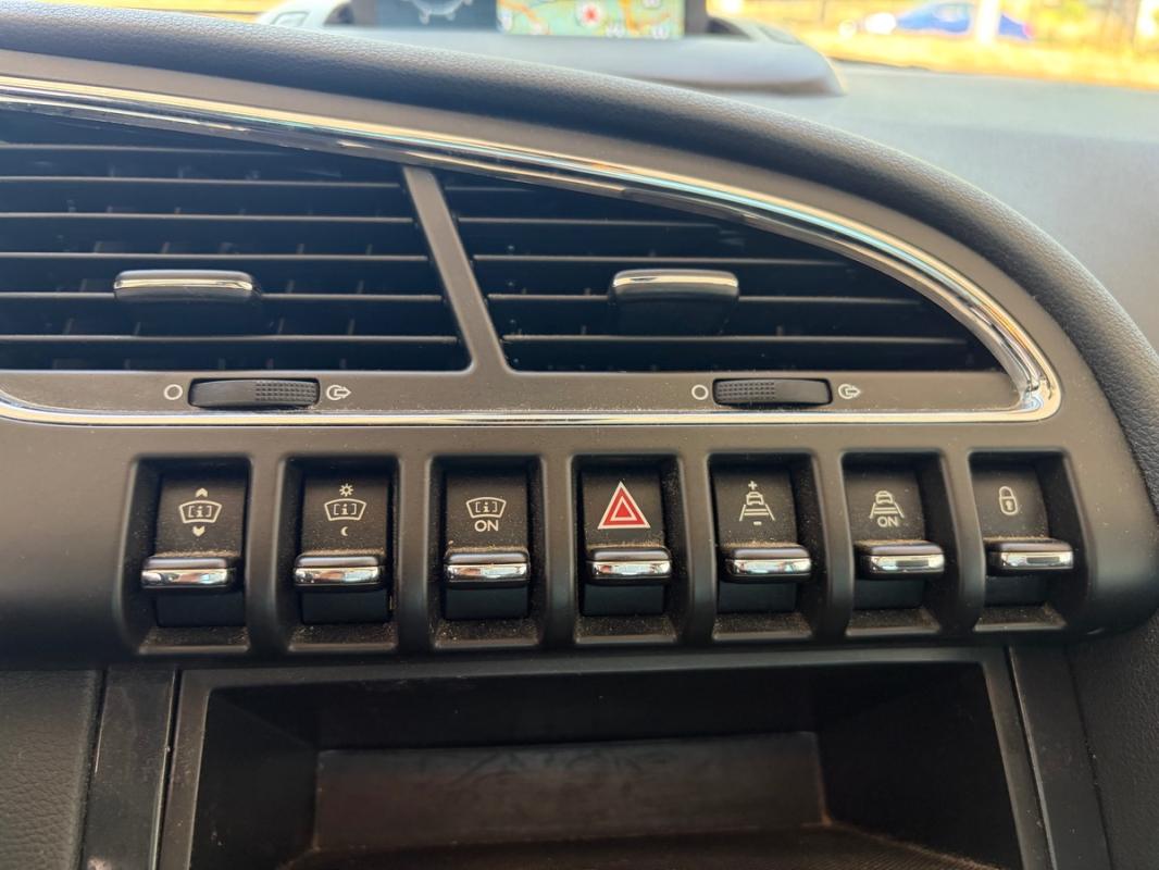 Peugeot 3008 2014 148km GPS TOIT PANORAMIQUE CAMÉRA SEMI CUIR BLUETOOTH