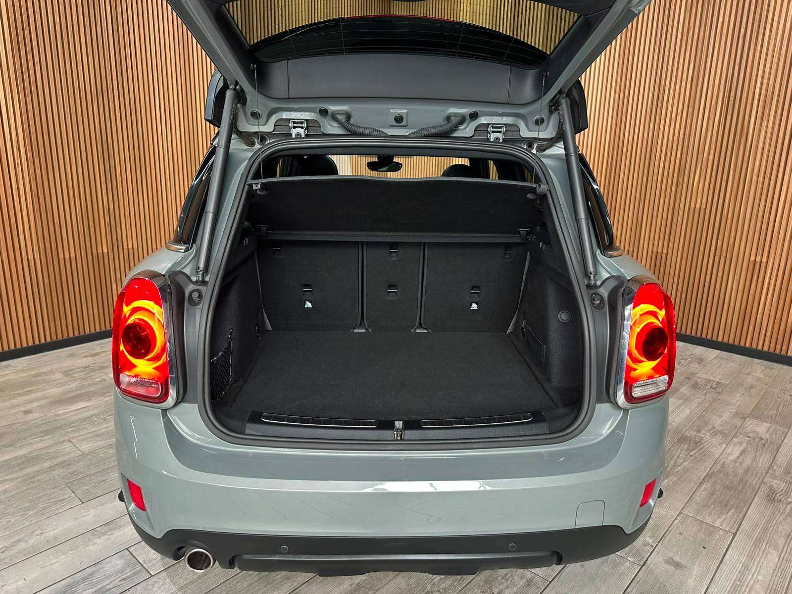 MINI Cooper Countryman Alu 17"/PanoDak/Pdc/Camera/Keyless/Gps *1j Garantie*