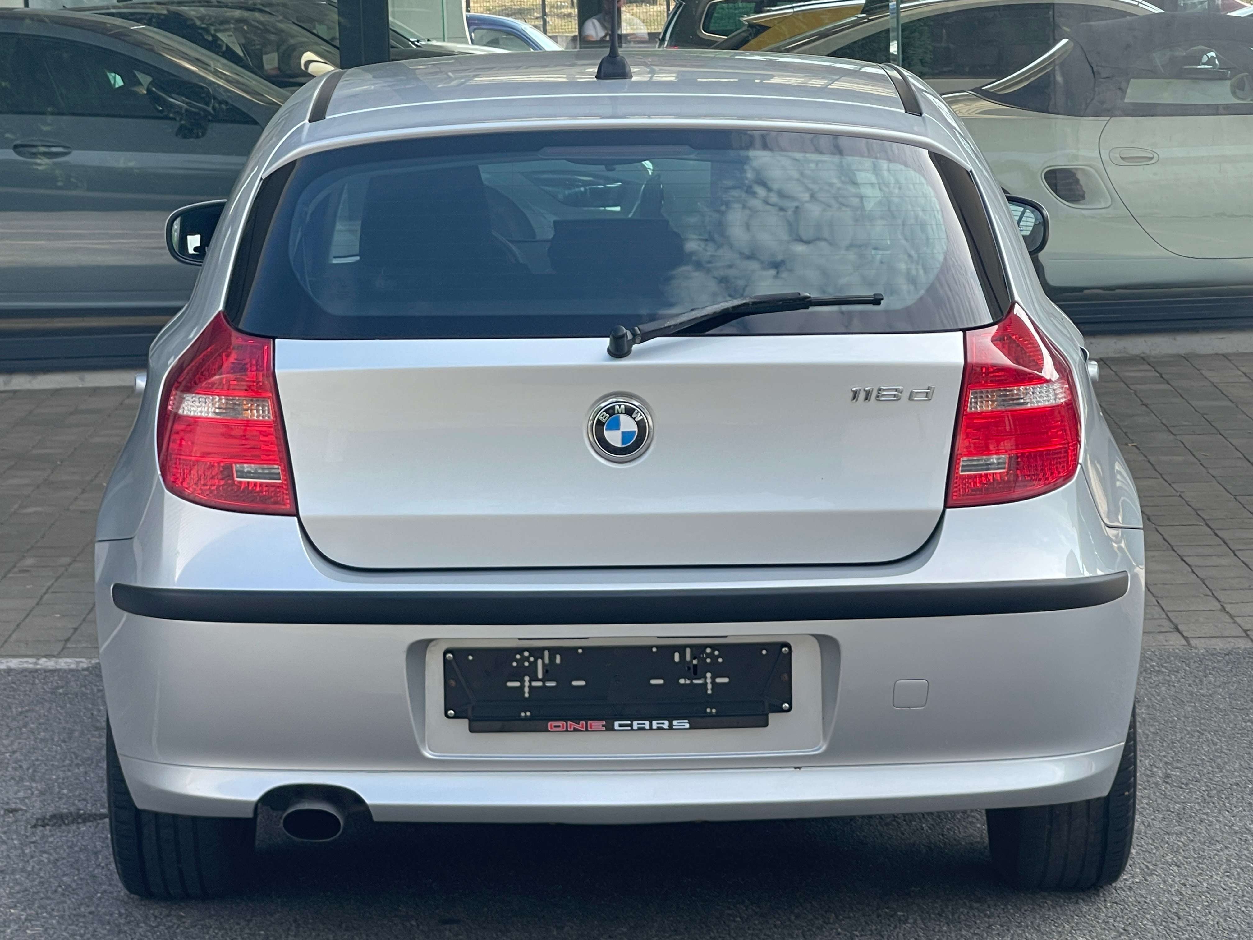 BMW 118 d 6vitesses CLIM-ORD. BORD-158.000km-GAR 12MOIS