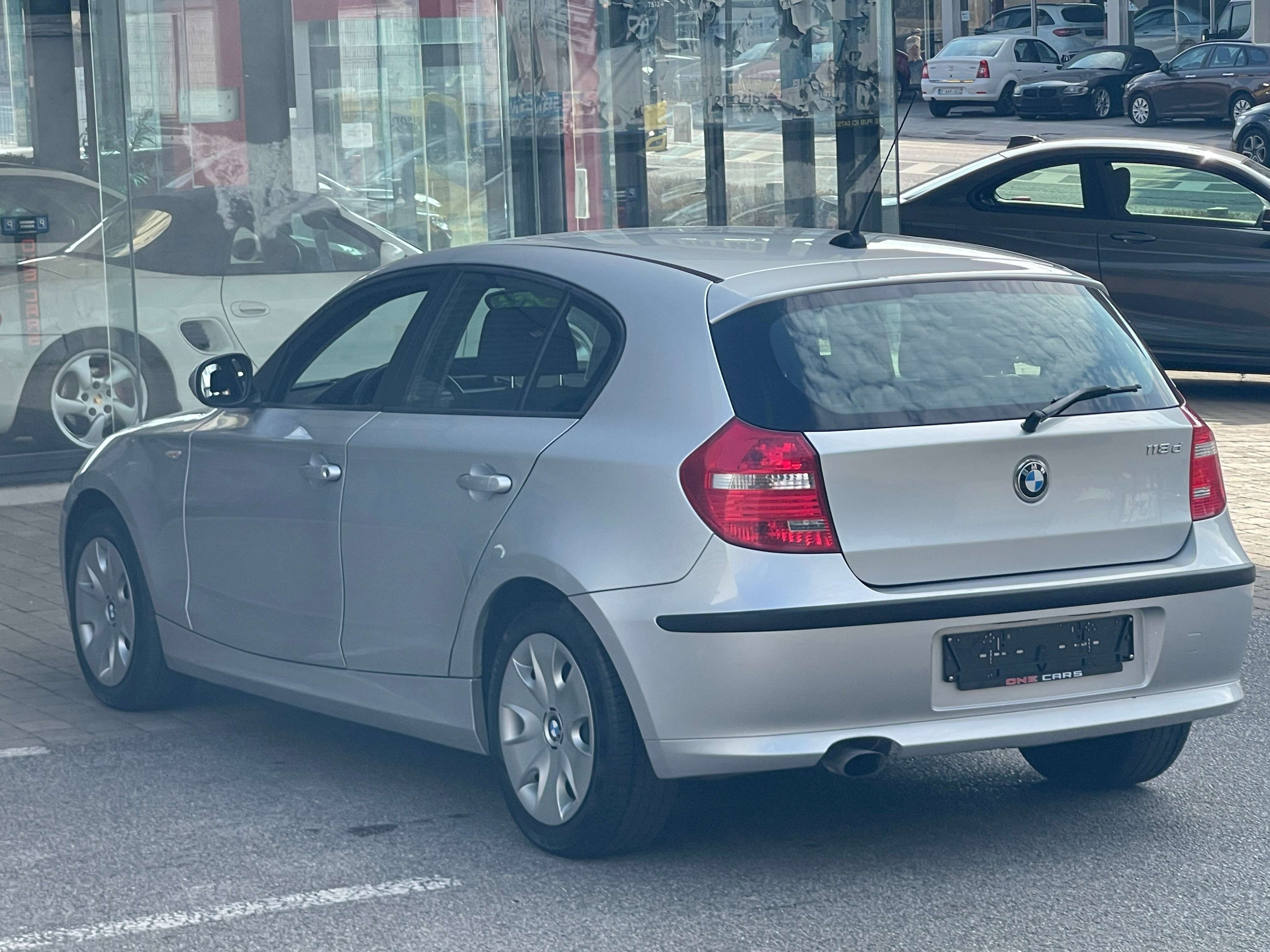 BMW 118 d 6vitesses CLIM-ORD. BORD-158.000km-GAR 12MOIS