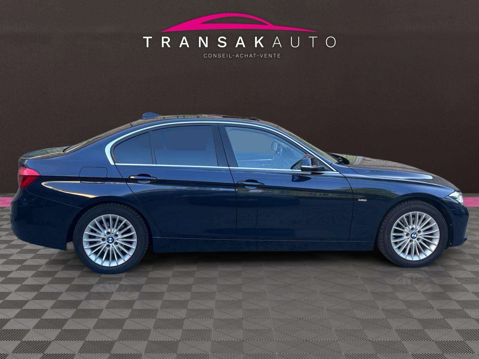 BMW 320 320 d / Finition luxury / Toit Ouvrant / Carplay / Garantie 12 Mois