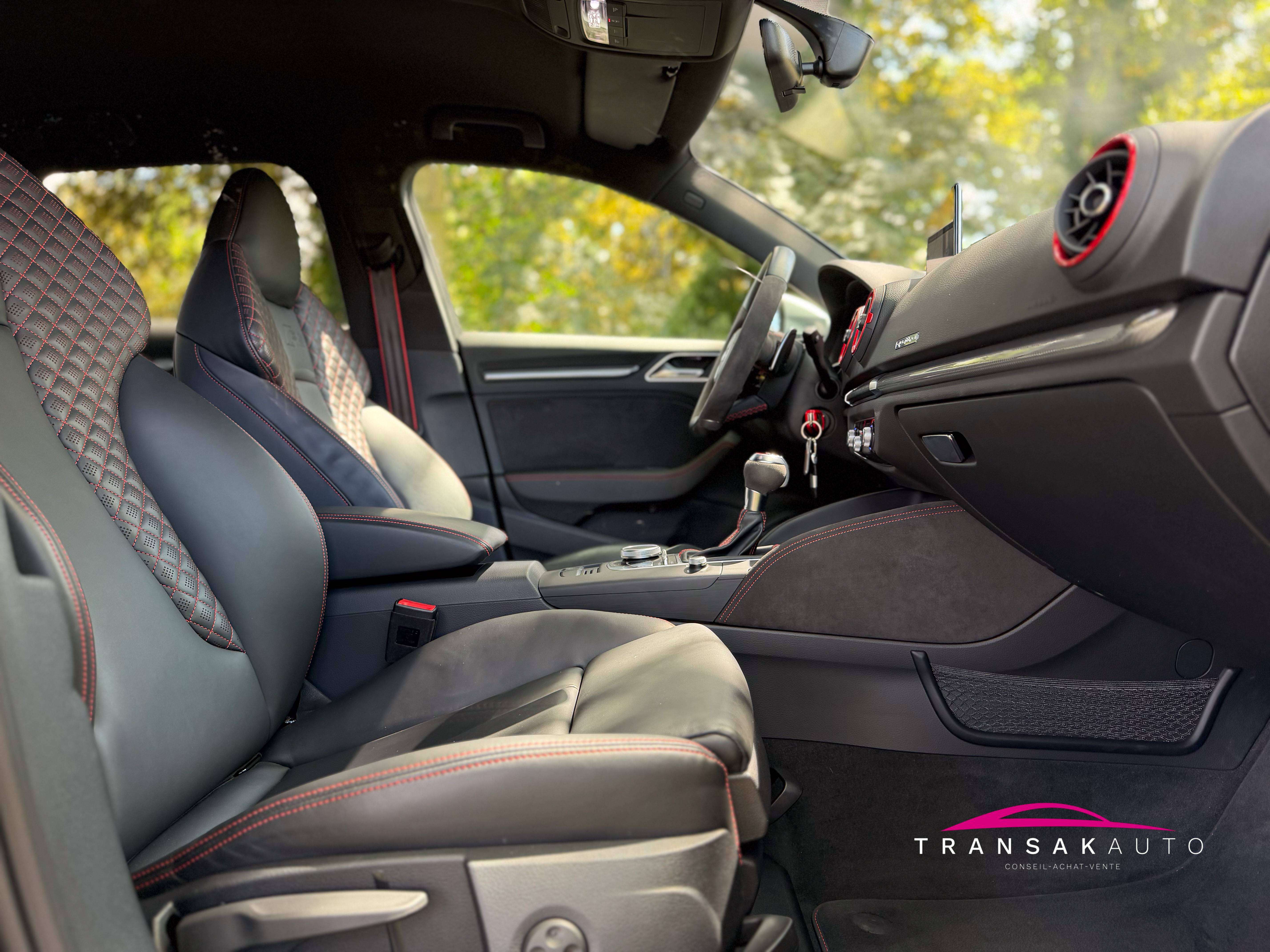 Audi RS3 Sportback 2.5 TFSI Quattro S tronic - Utilitaire / 5 places
