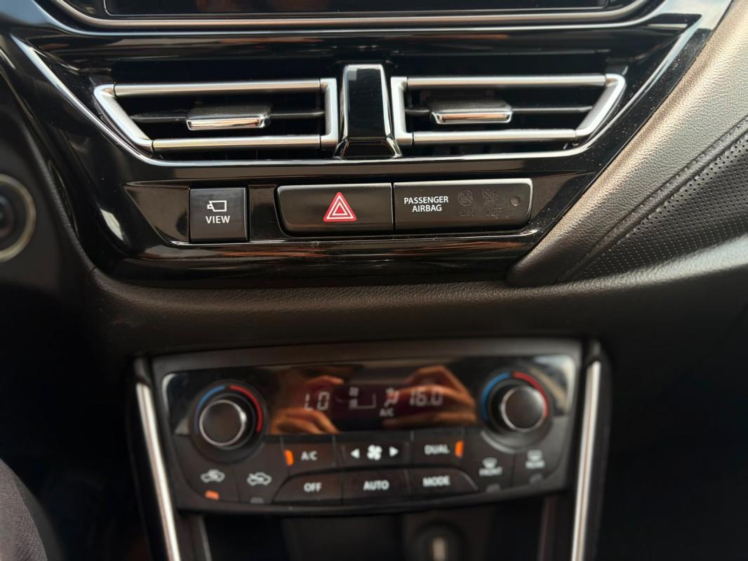 Suzuki S-Cross Comfort STYLE * SEMI CUIR TOIT OUVRANT FULL HYBRID GARANTIE 12MOIS