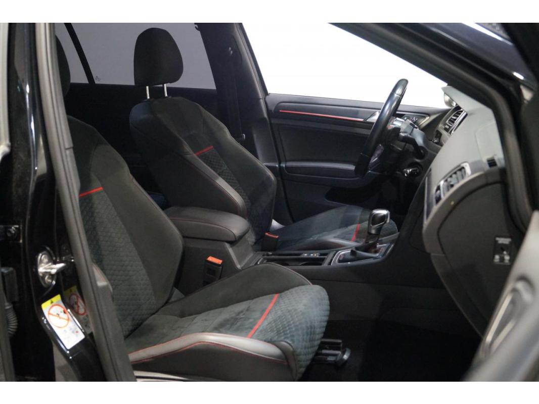 Volkswagen Golf 2.0 16V TSI - 245 BV DSG 7 VII BERLINE GTI Performance PHASE 2