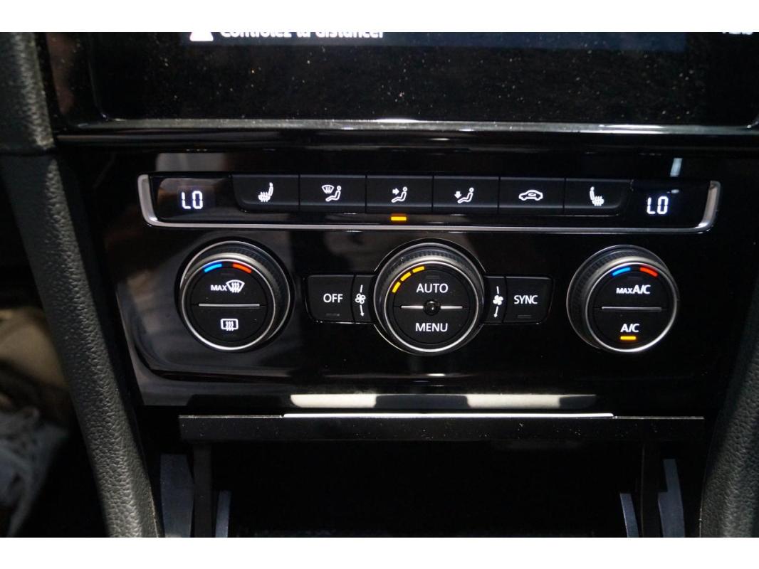 Volkswagen Golf 2.0 16V TSI - 245 BV DSG 7 VII BERLINE GTI Performance PHASE 2