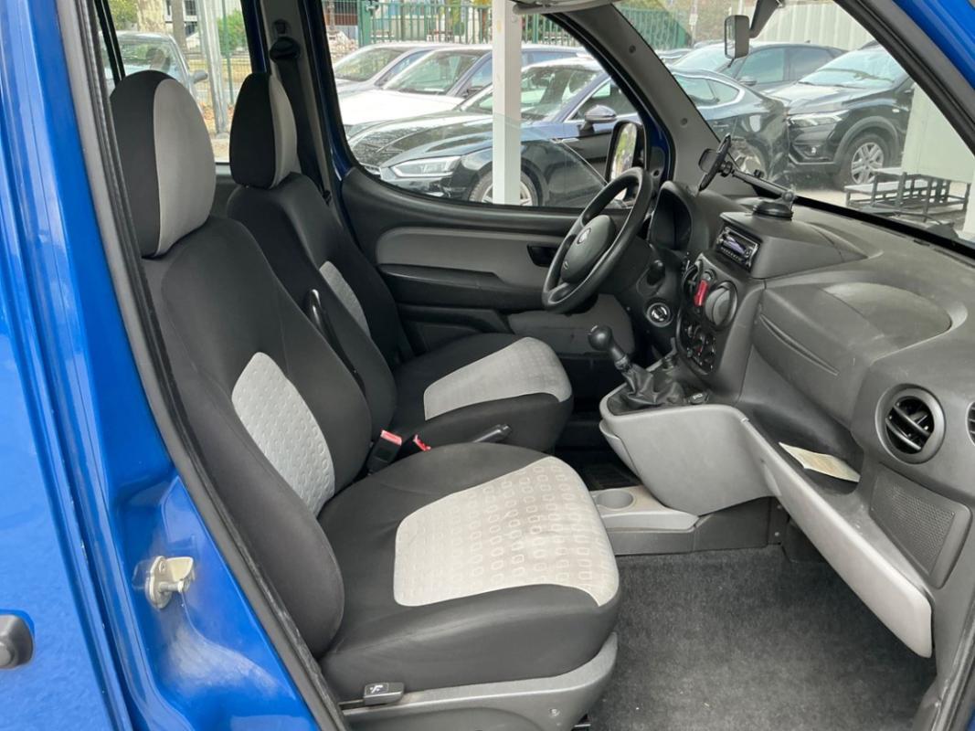 Fiat Doblo 1.3 Multijet 16v 85 Emotion 7 places