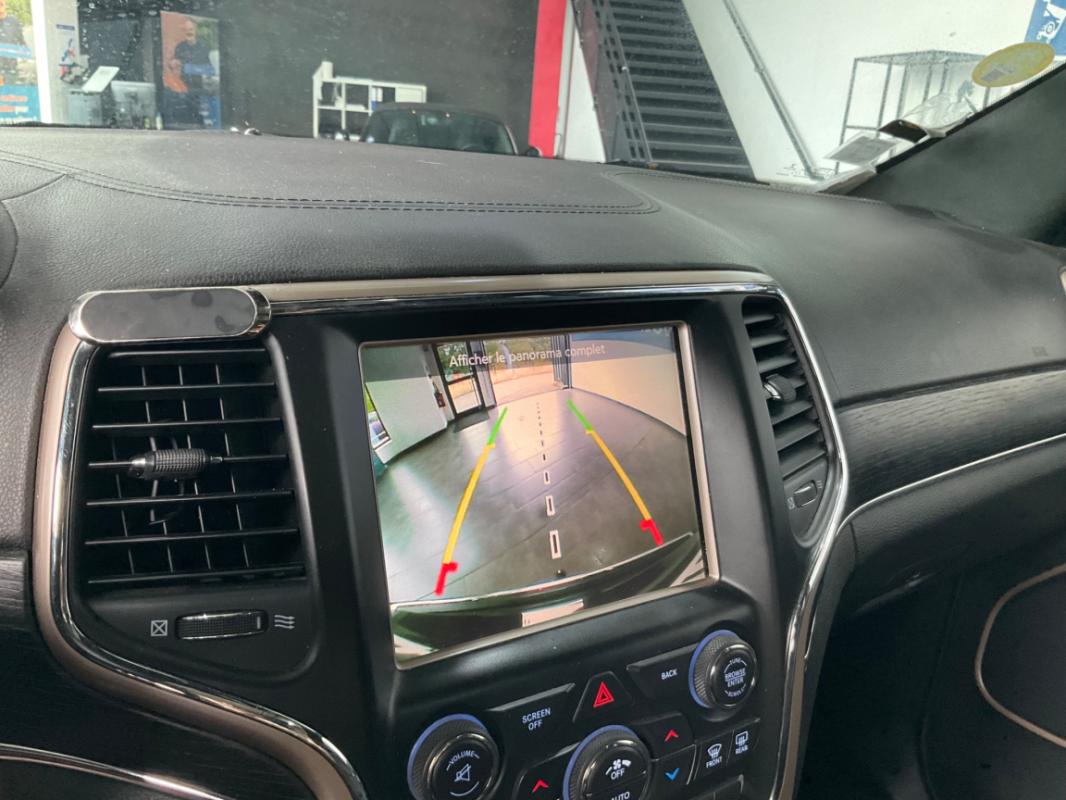 Jeep Grand Cherokee V6 3.0 CRD 250 SetS BVA Summit