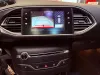 Peugeot 308 308 SW 1.2 PureTech Allure GPS Xénon Caméra Toit Pano CarPlay Att remorque thumbnail