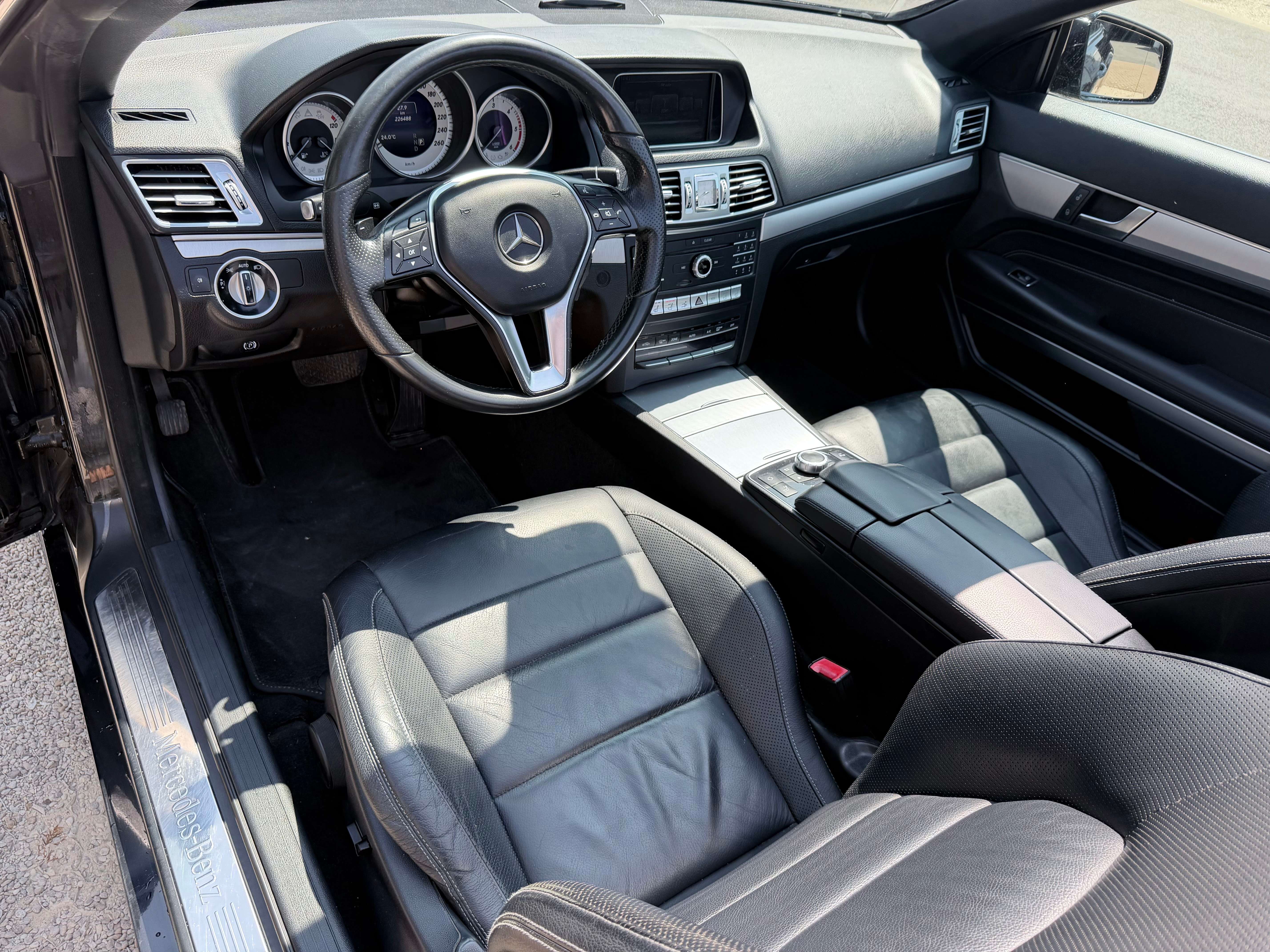 Mercedes-Benz E 220 Cabriolet E 220 d CABRIOLET