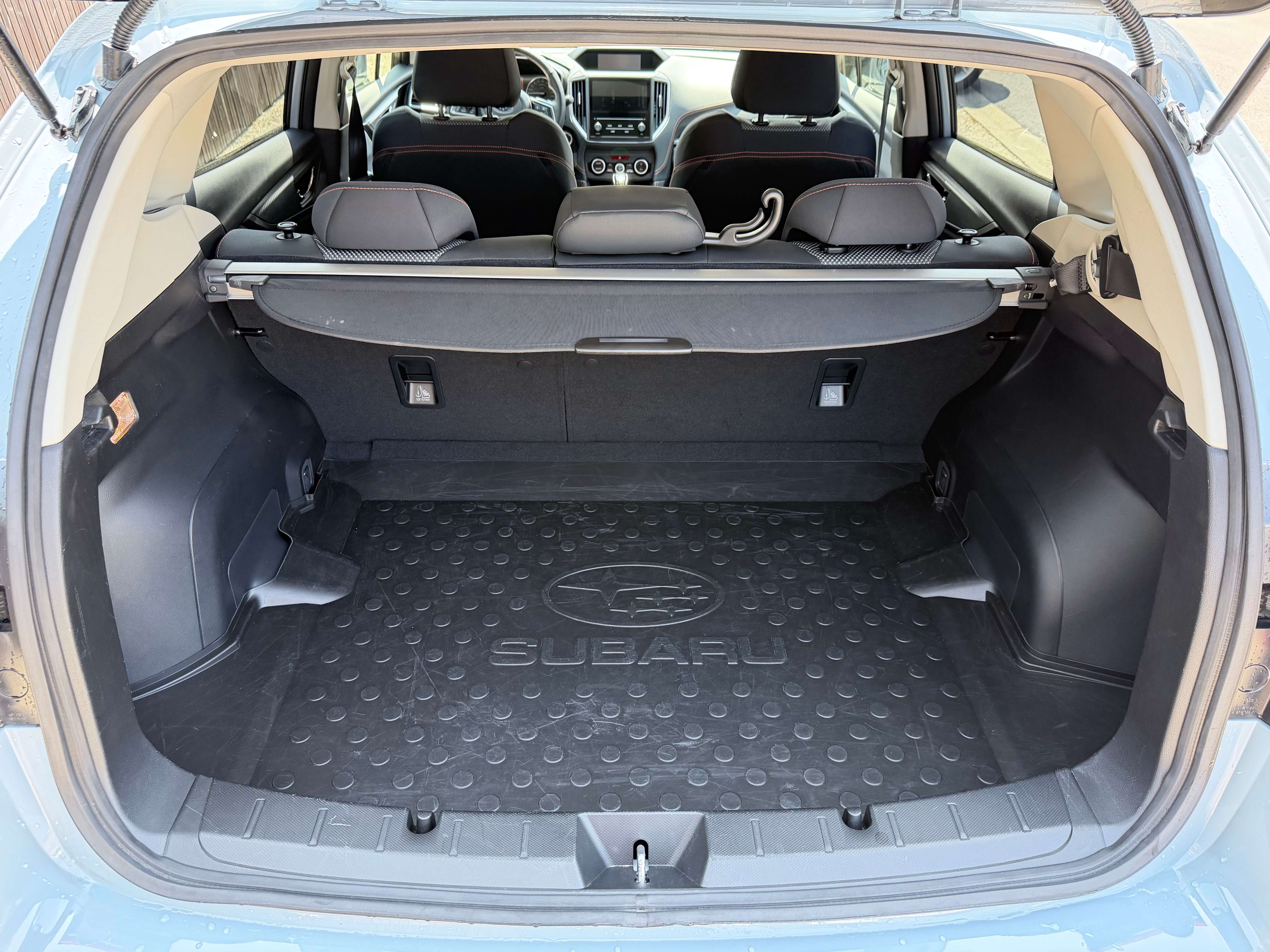 Subaru XV XV 1.6i-S AWD Pure Plus CVT NETTO:€ 15.694