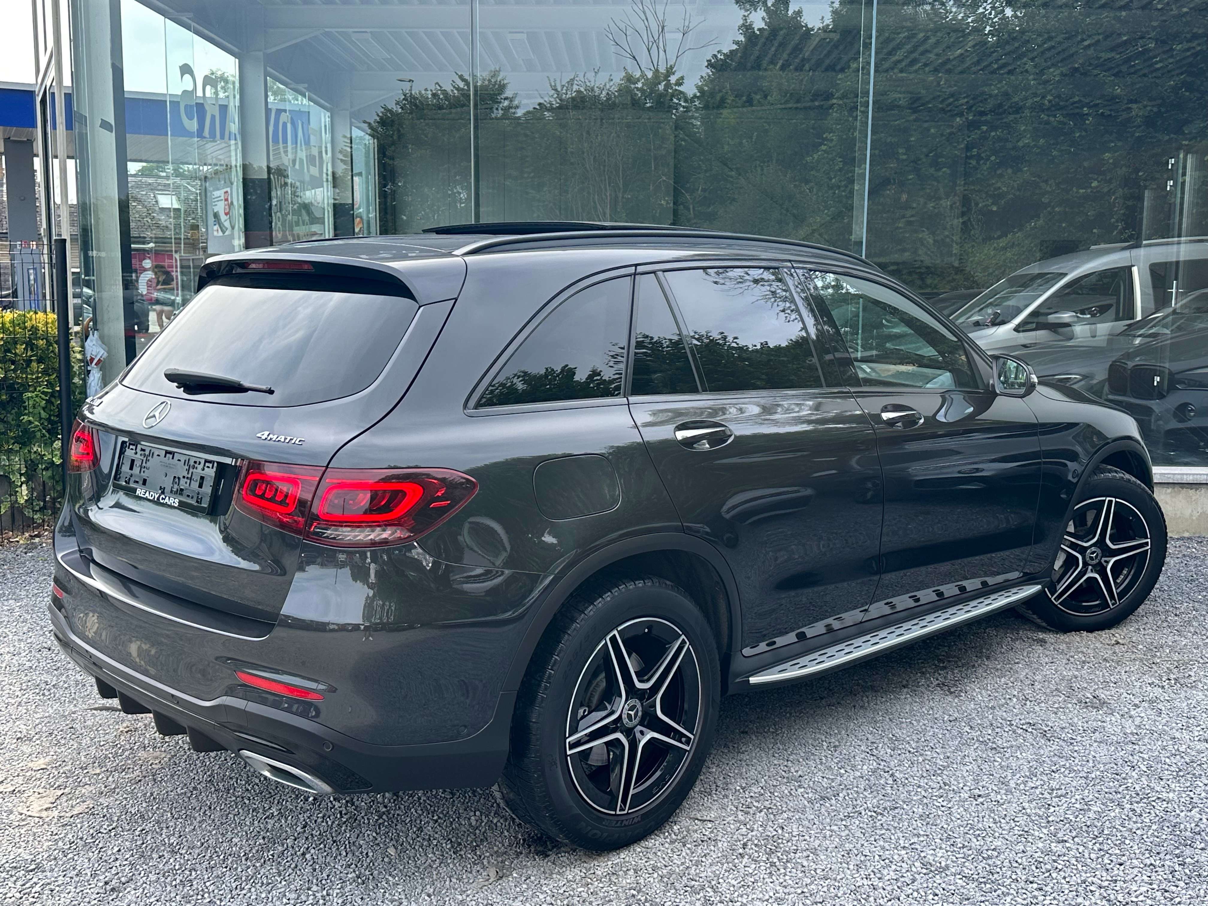 Mercedes-Benz GLC 200 2.0 4MATIC*FACELIFT*PACK AMG*PANO*FULL OPTIONS*BURMESTER*CAM 360°*AMBIENT LIGHT*1ER PROP*