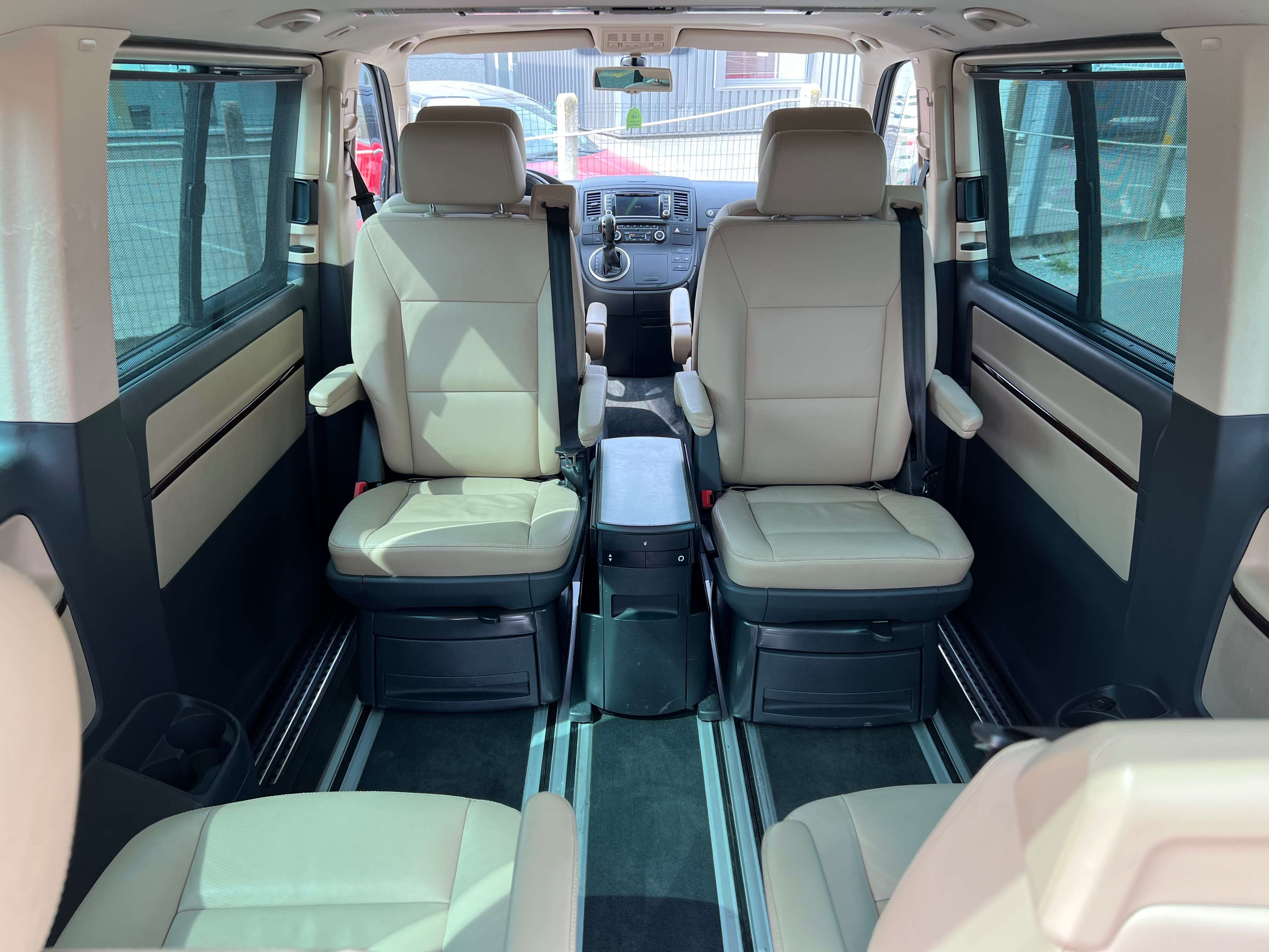 Volkswagen T5 Multivan 2.0CR TDi 4Motion Highline DSG*6PL*BT*USB