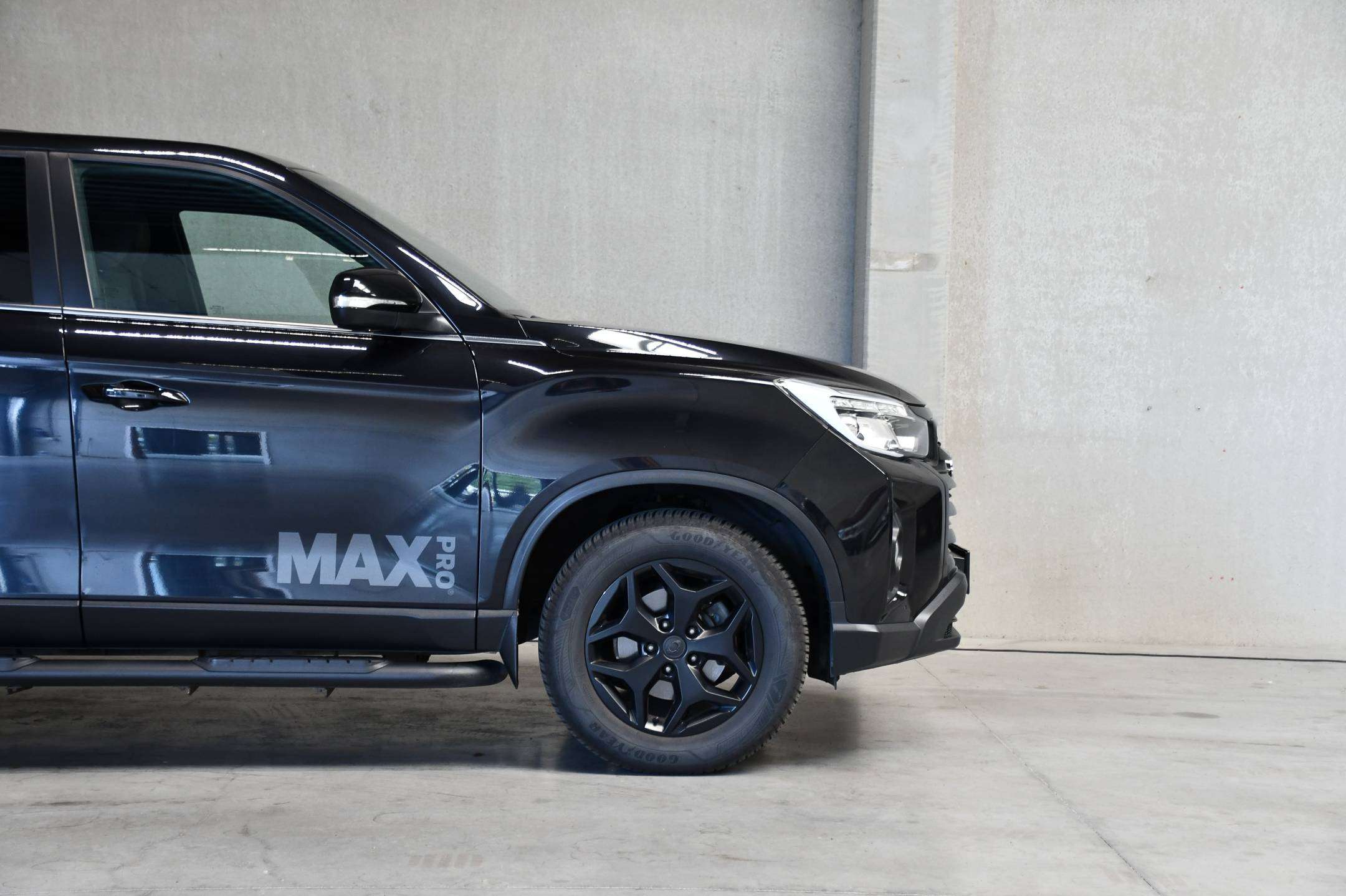SsangYong Musso 2.2 Turbo e-Xdi - 4WD - Carplay - Zetelkoeling - Camera - DAB