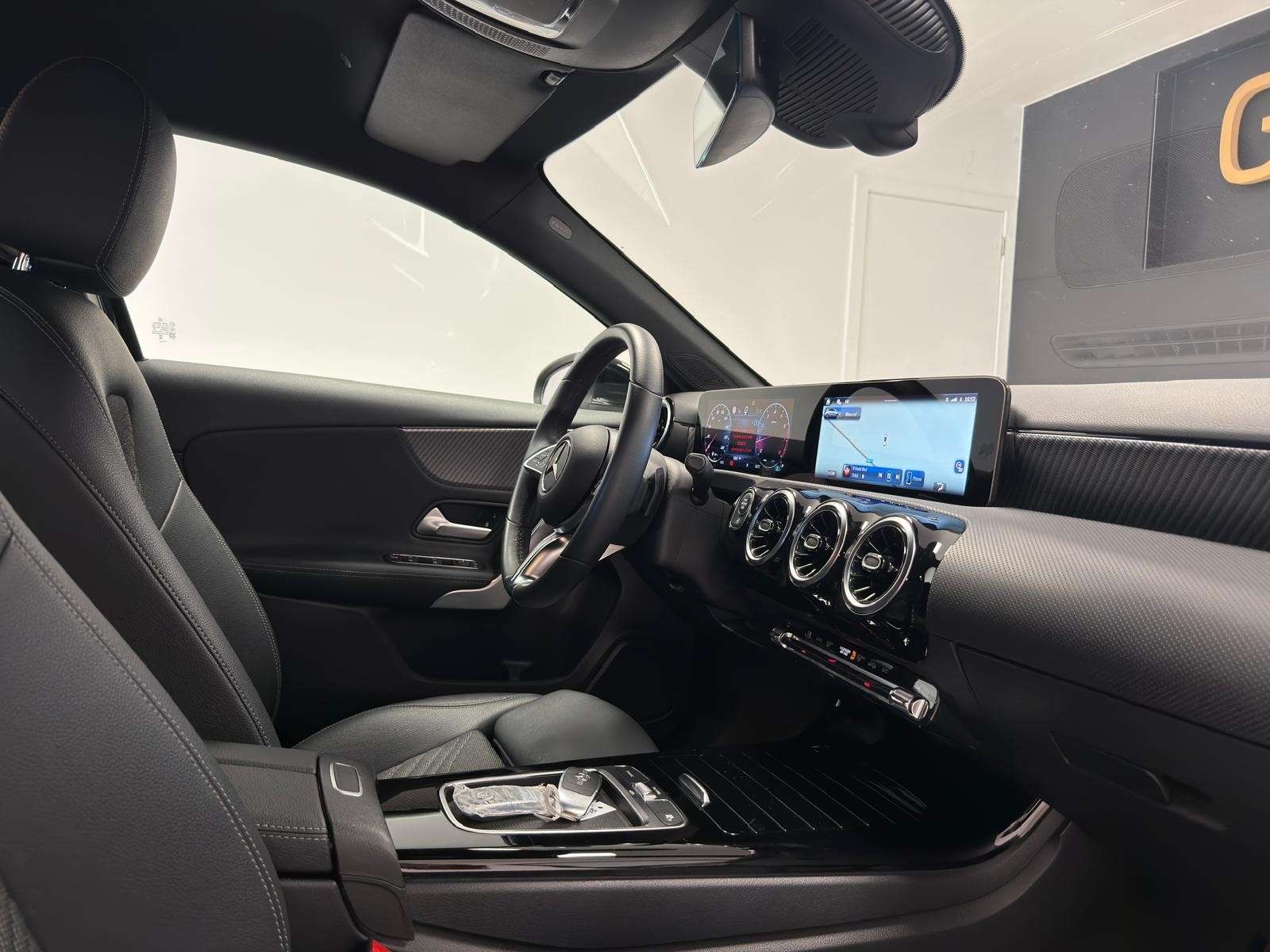 Mercedes-Benz A 180 TVA**CAMERA**BOITE AUTO**LED**CRUISE**GARANTIE 12M