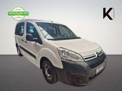 Citroen Berlingo 1.6 VTi / 5 Places / Navigation / Attelage /