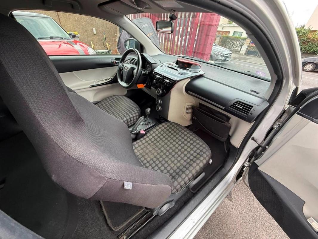 Toyota Iq 1.0 VVTI 70 1ST MULTIDRIVE BVA