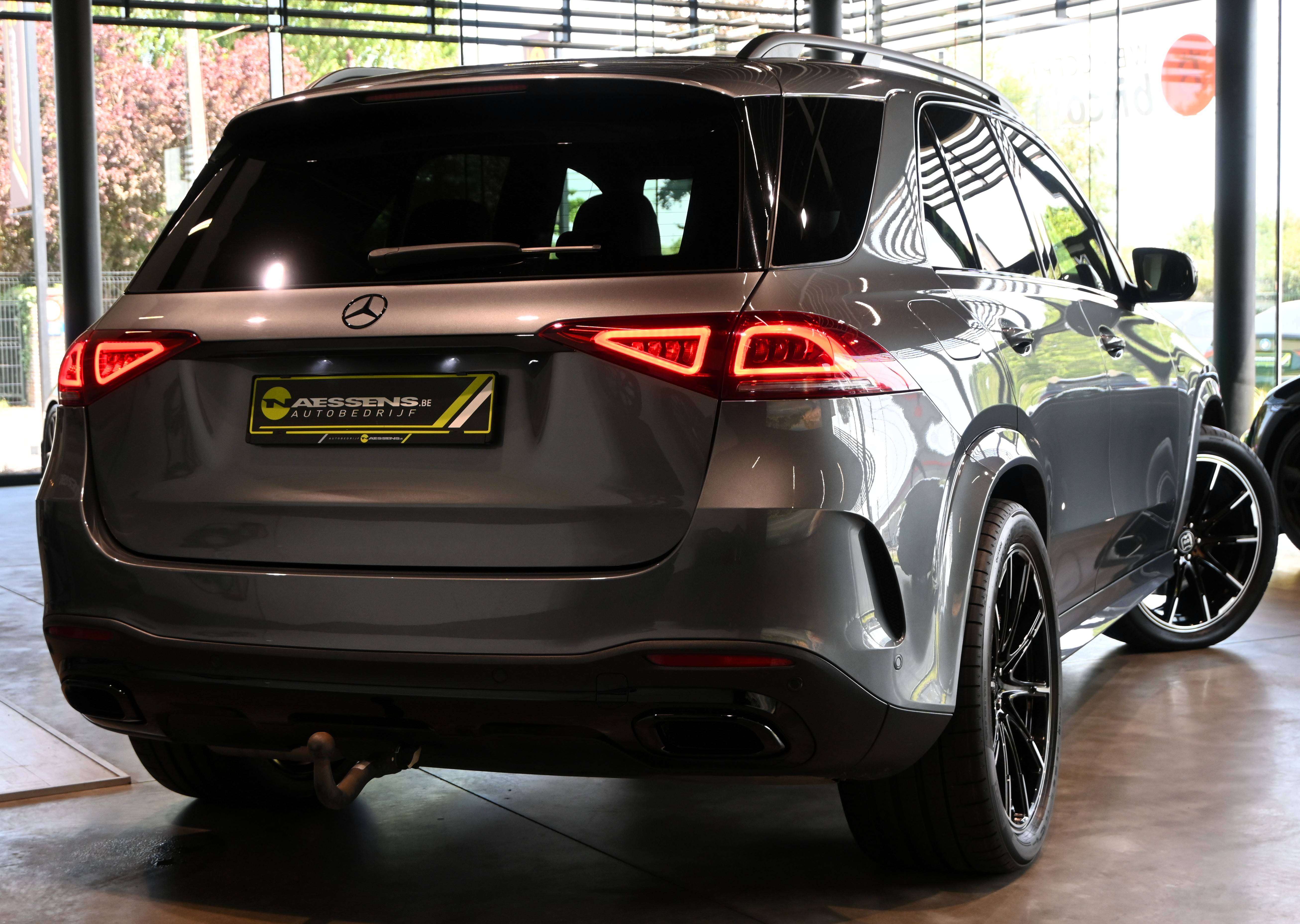 Mercedes-Benz GLE 350 de 4-MATIC AMG-LINE **LED/LEDER/PANO/BURMESTER/360°CAM/TREKHAAK**