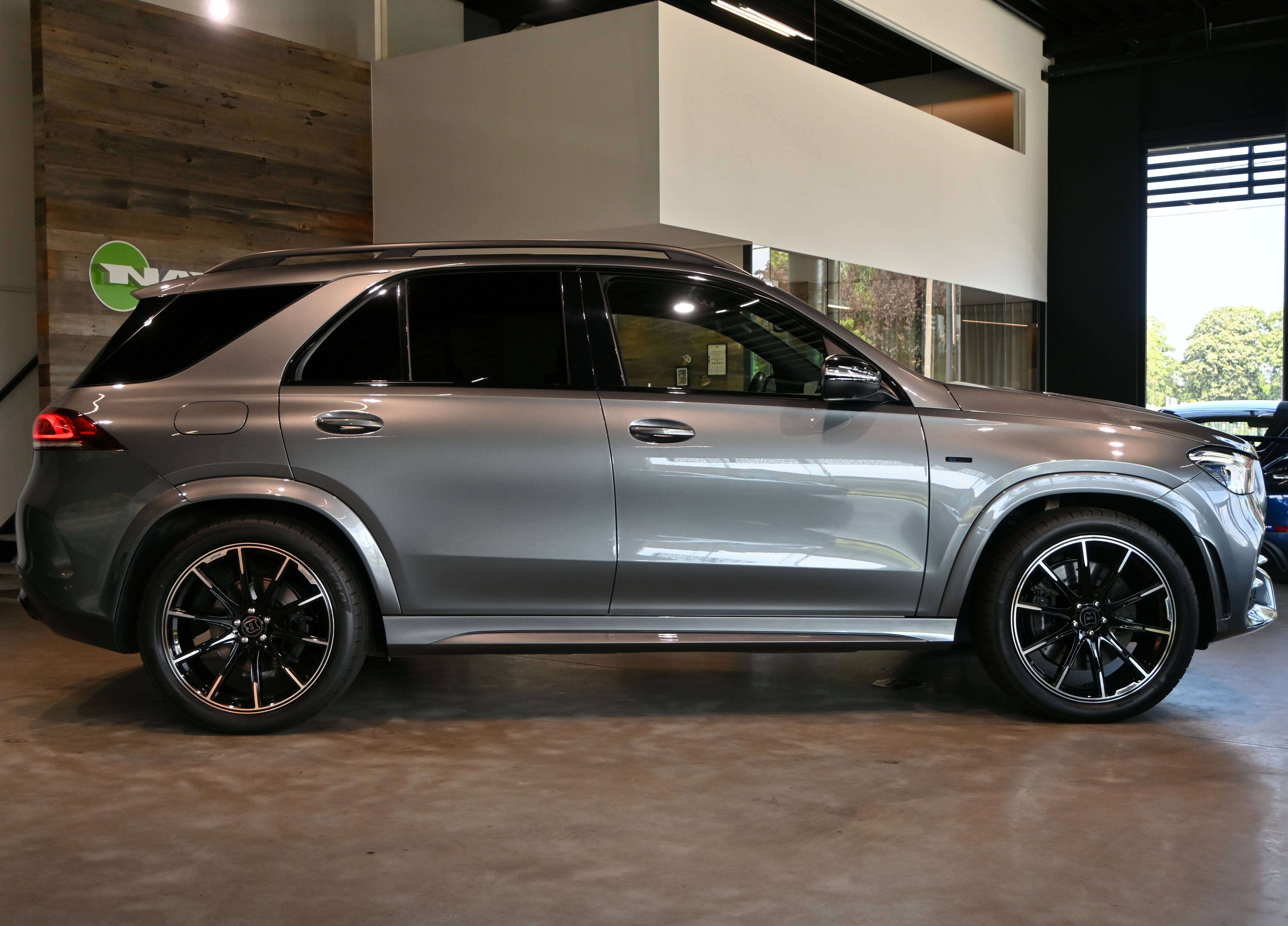 Mercedes-Benz GLE 350 de 4-MATIC AMG-LINE **LED/LEDER/PANO/BURMESTER/360°CAM/TREKHAAK**