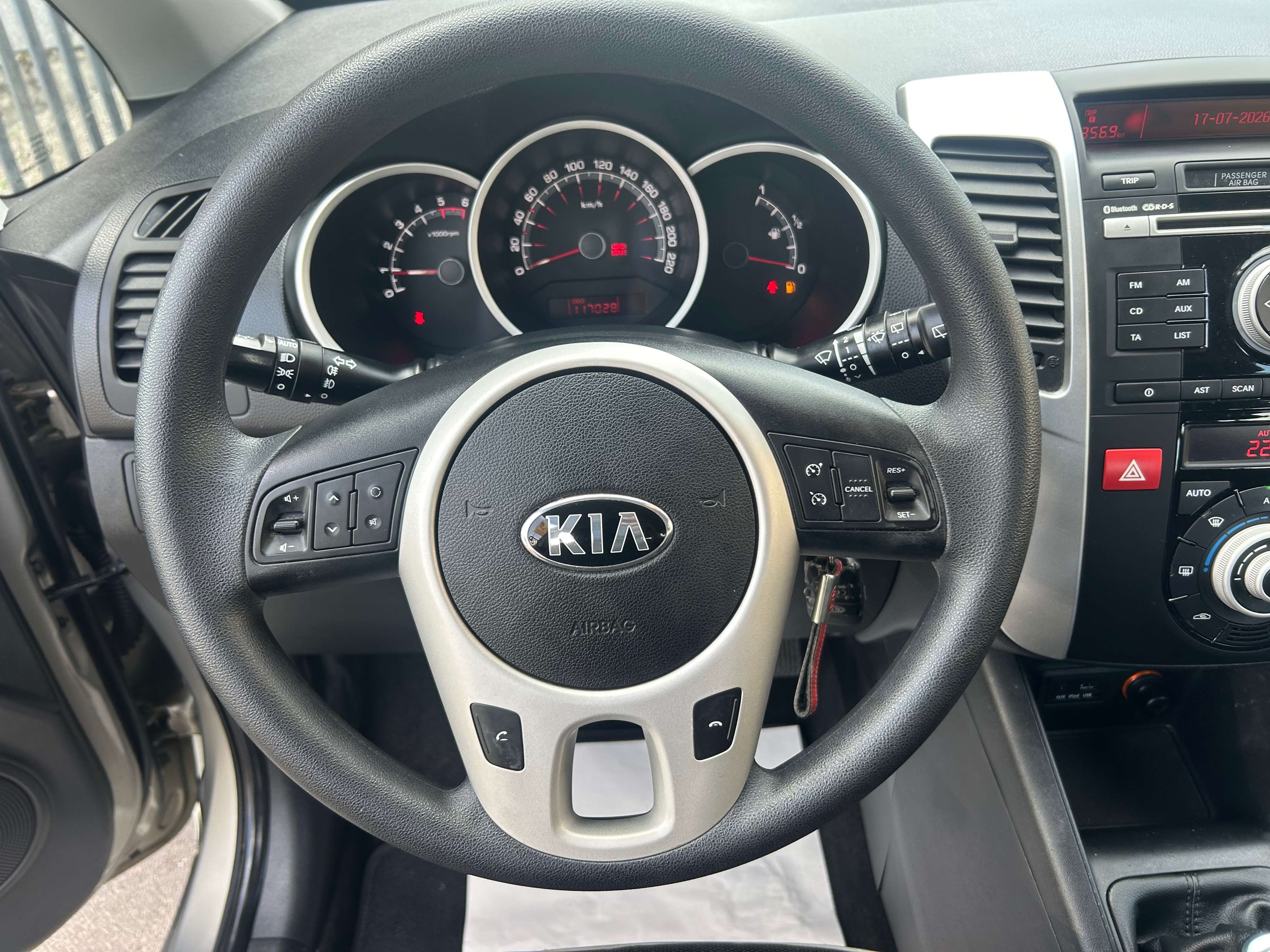 Kia Venga 1.4 CRDi Mind ISG EcoDynamics avec carnet d'entretien complet *** CLIM AUTO ***