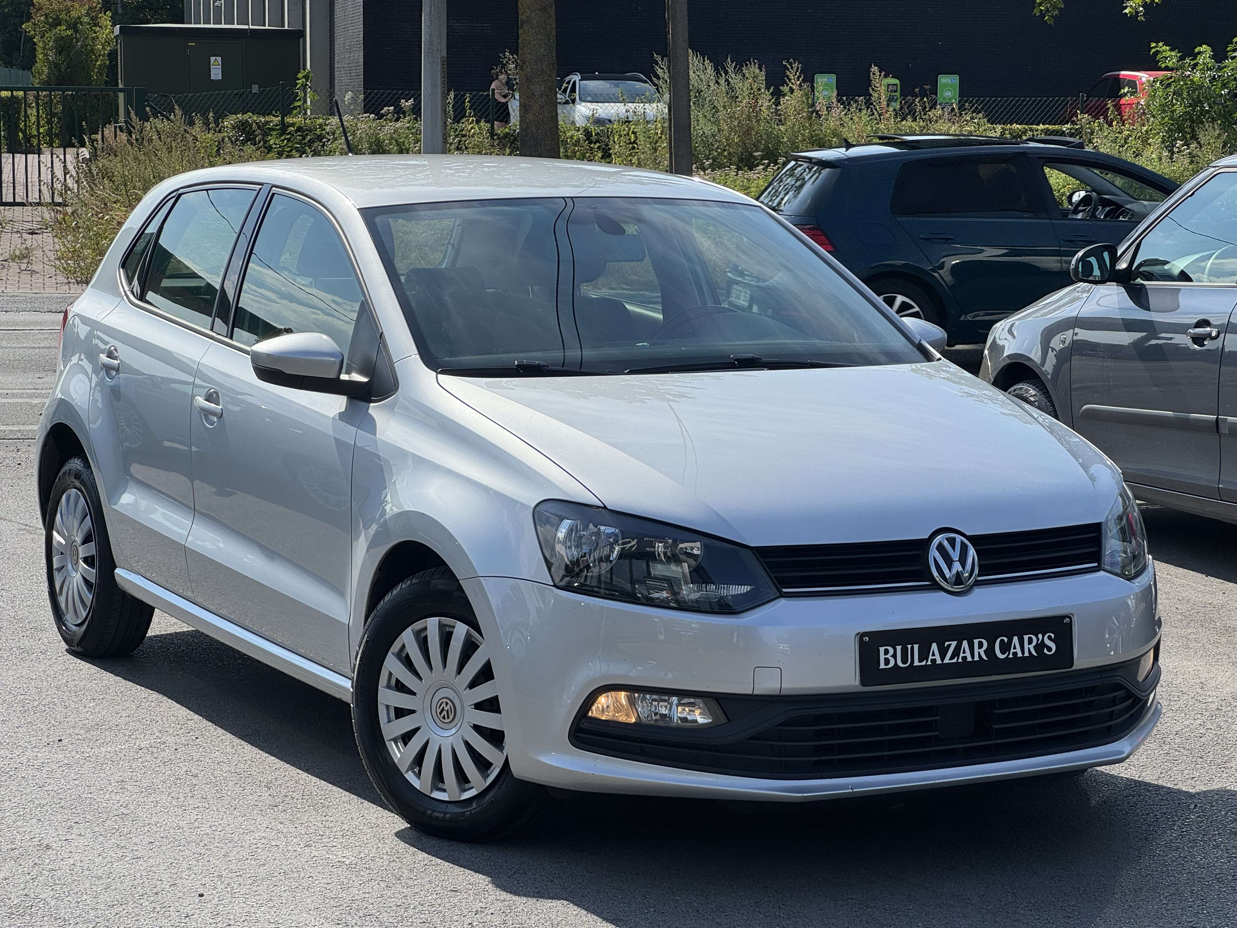 Volkswagen Polo Polo 1.0i Trendline*1 ER MAIN*FULL CARNET*PDC*GARANTIE DE 12 MOIS