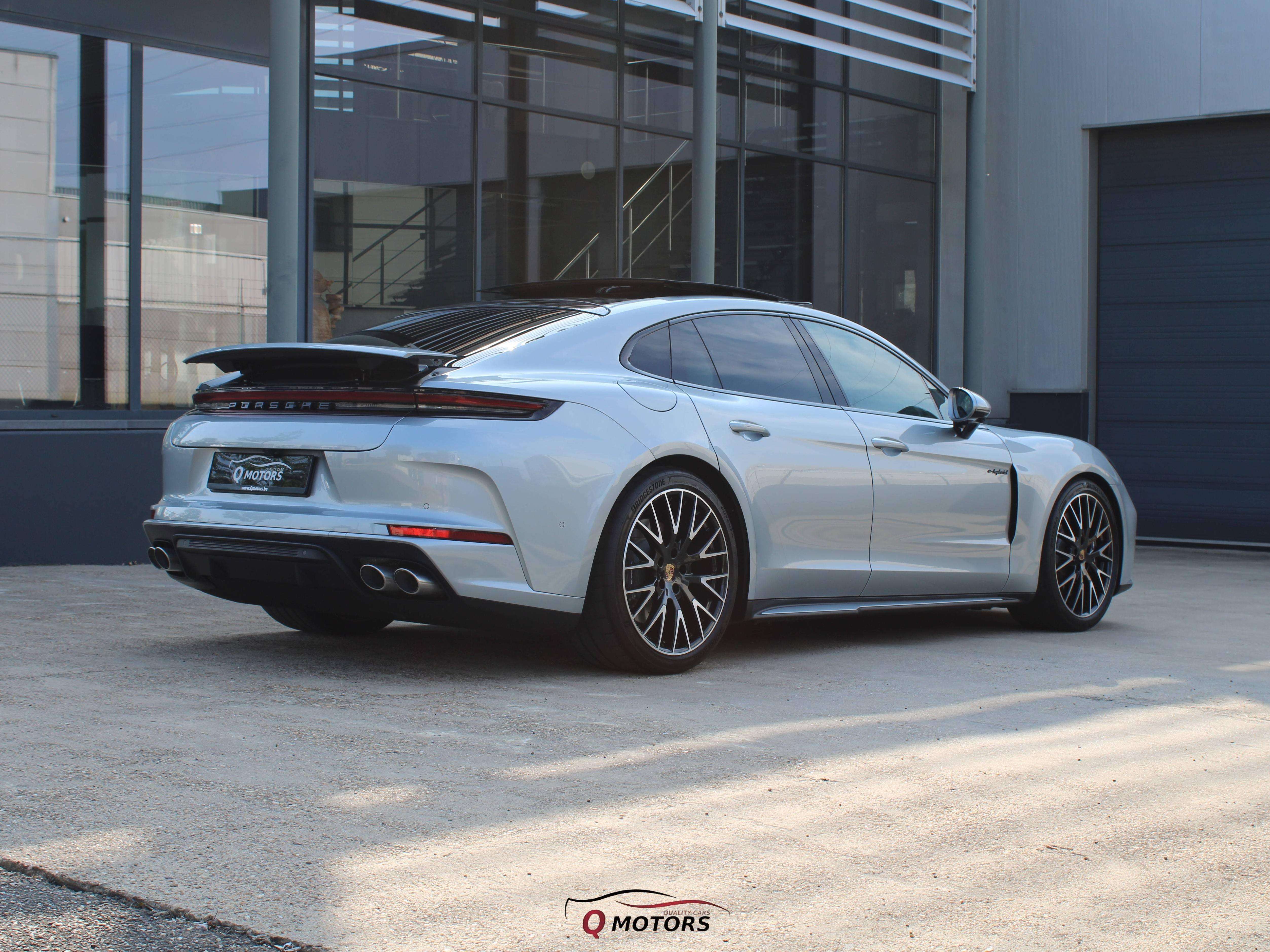 Porsche Panamera 4 E-Hybrid-LIFT-PANO-BURMESTER-360-ACC-SOFTCLOSE-LED