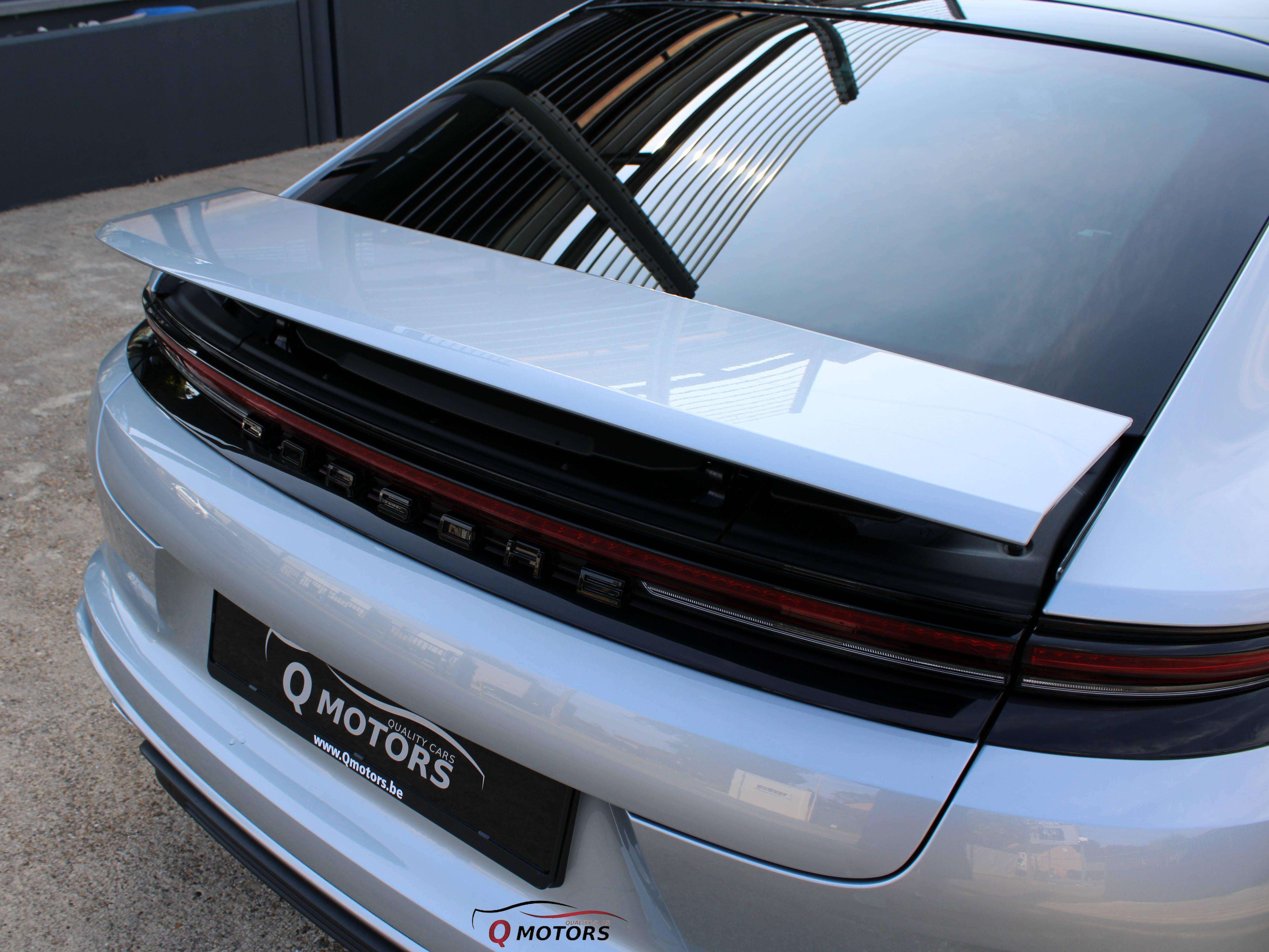 Porsche Panamera 4 E-Hybrid-LIFT-PANO-BURMESTER-360-ACC-SOFTCLOSE-LED
