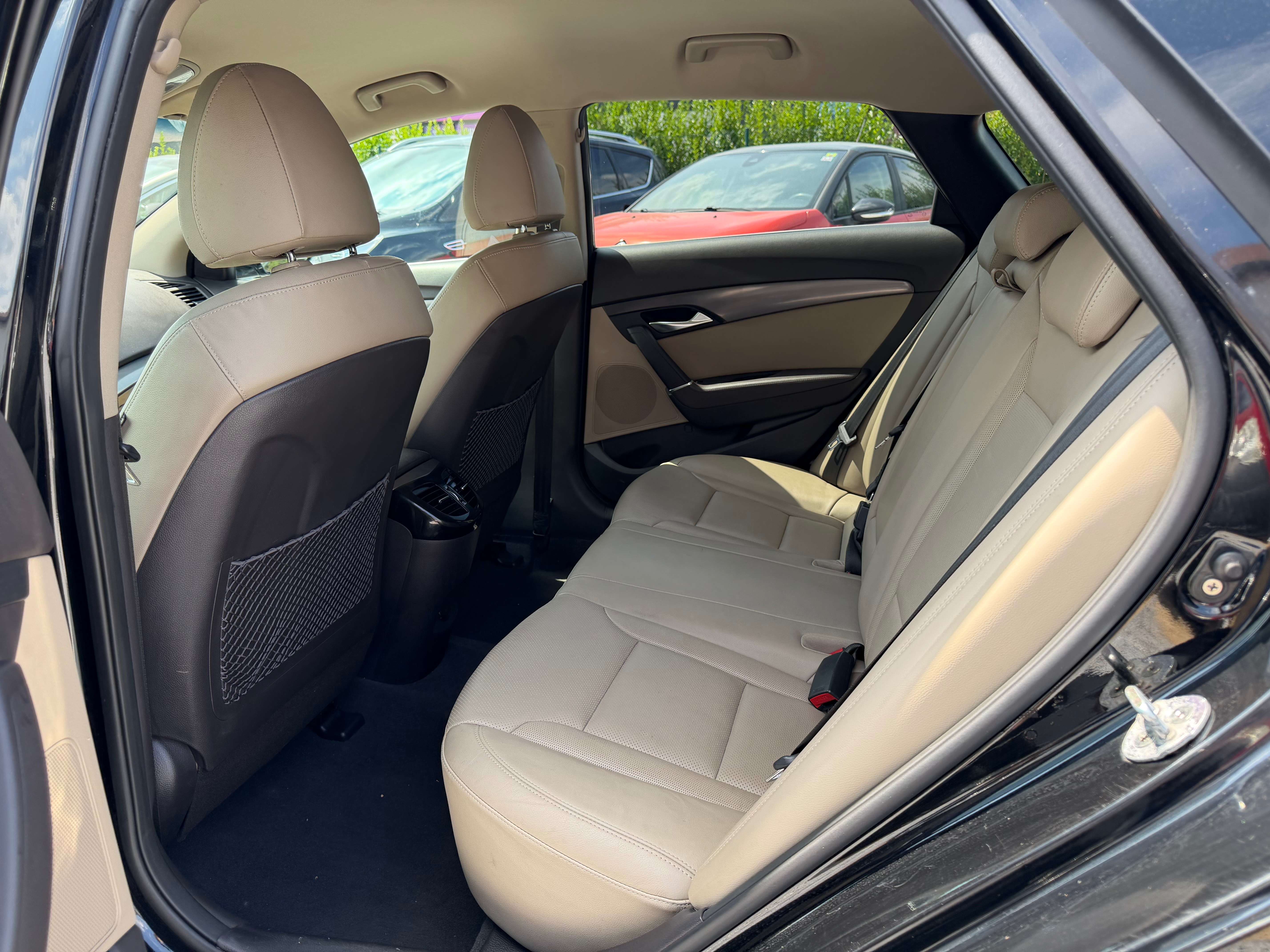 Hyundai i40 SW 1.7 CRDi - Automatique - Xénon - Euro 6b