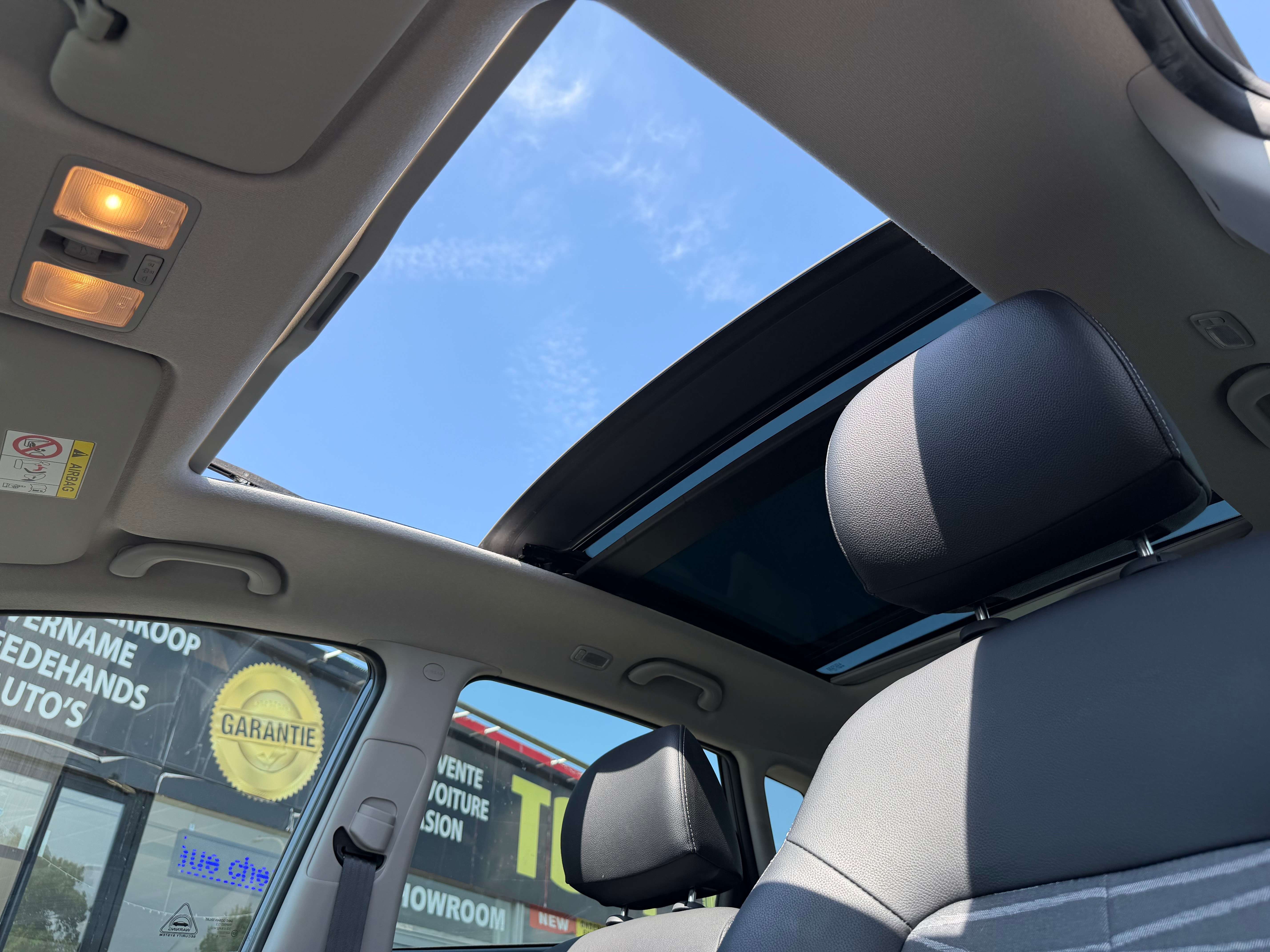 Kia Venga Boîte auto 1.6i*NAVI*CAMERA*PANO*BT*USB*