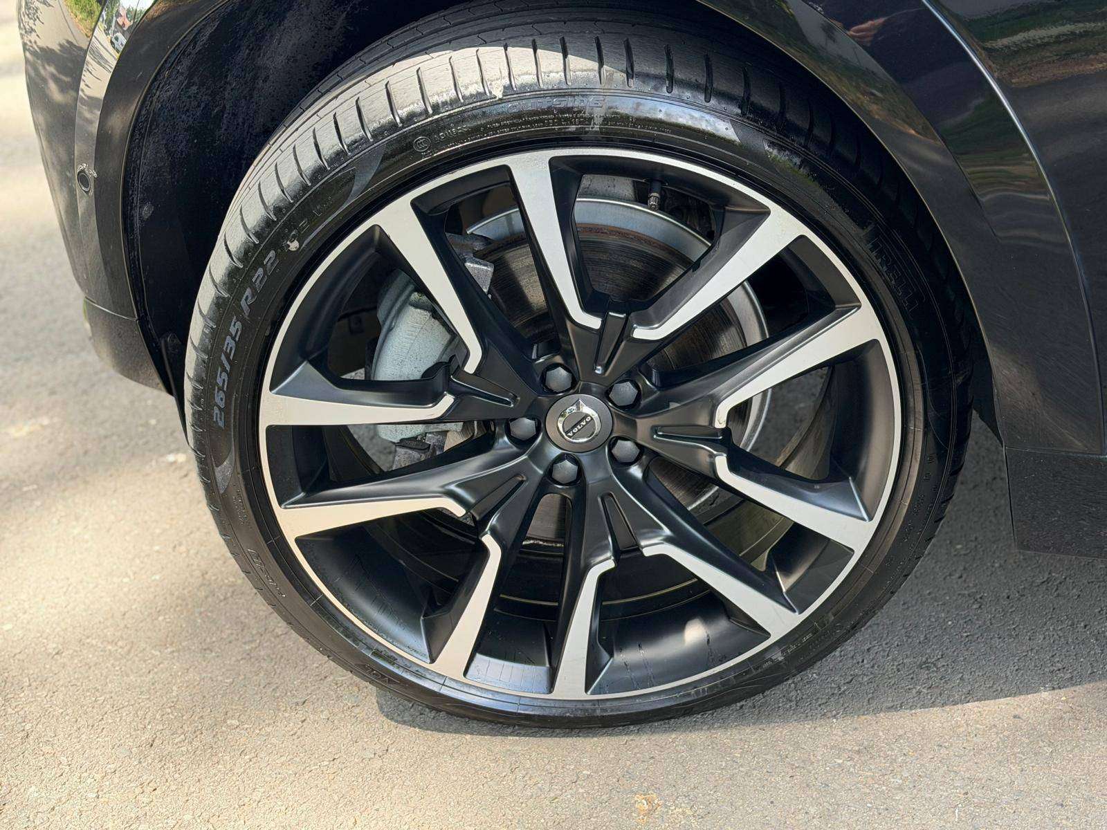 Volvo XC60 2.0 T8 PHEV AWD - Ultimate - Full Option - 228KW