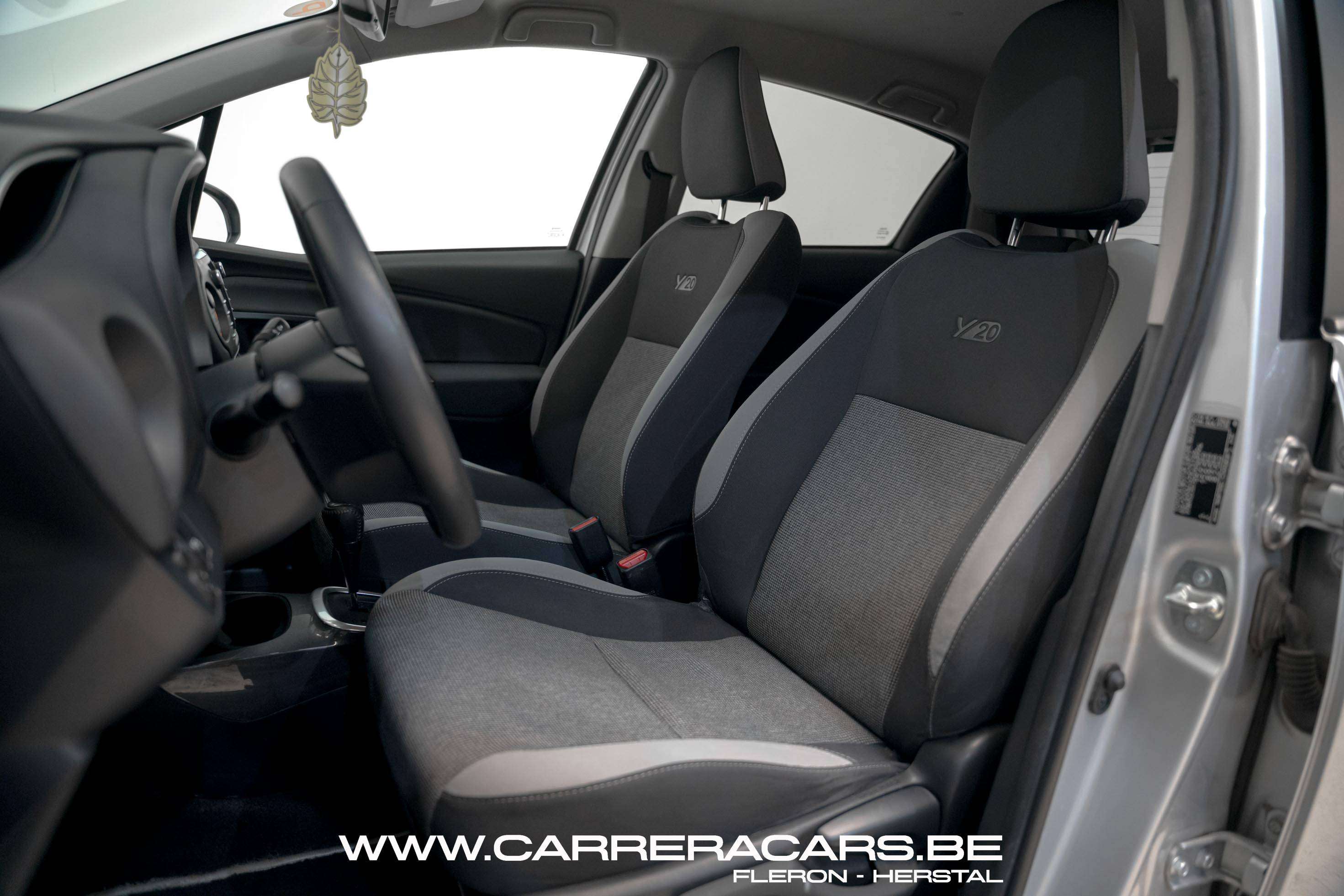Toyota Yaris 1.5i VVT-i HYBRID | *BOITE AUTO*CLIM*NAVI*CAMERA*CRUISE* |