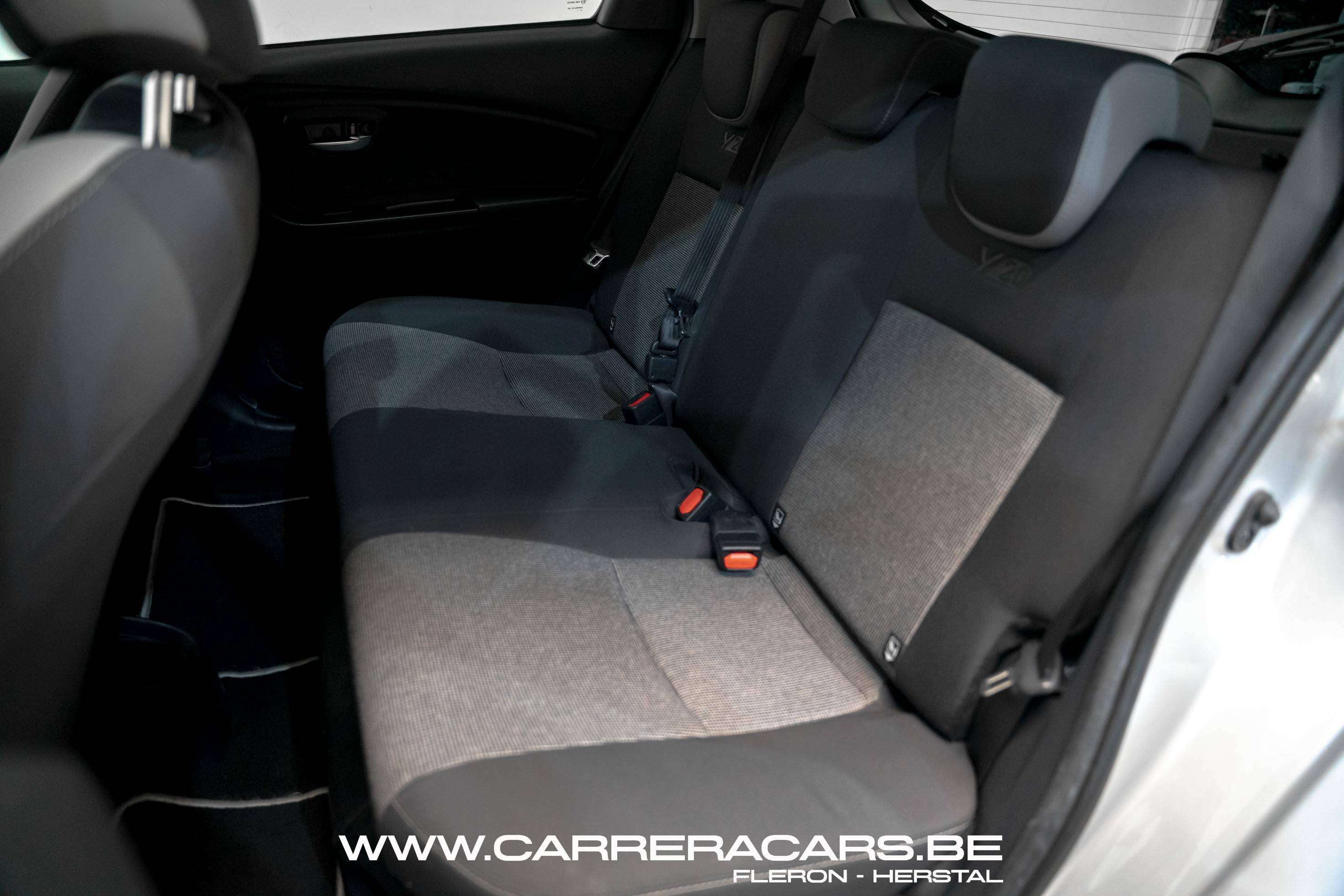 Toyota Yaris 1.5i VVT-i HYBRID | *BOITE AUTO*CLIM*NAVI*CAMERA*CRUISE* |