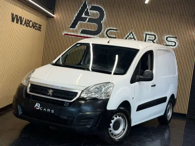 Peugeot Partner 1.6HDI ** 3 PLACES ** GARANTIE 12 MOIS **