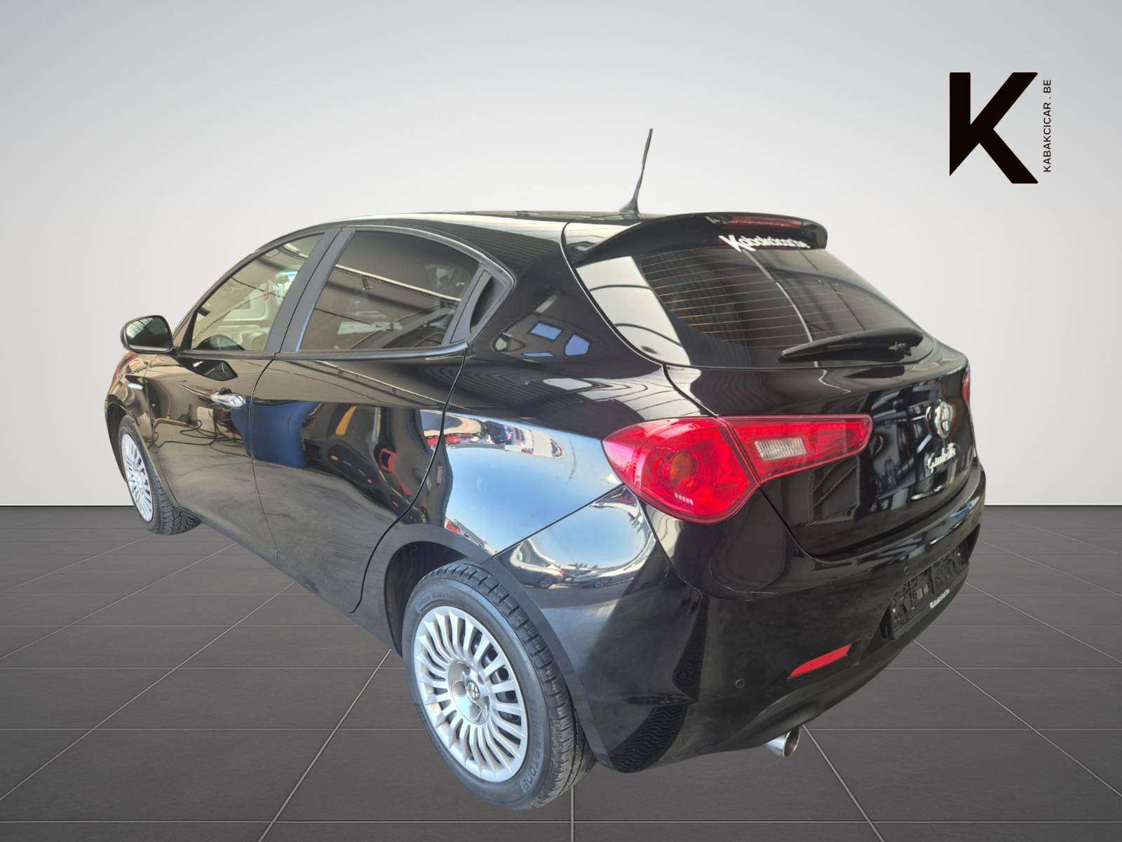 Alfa Romeo Giulietta 1.6 JTD M-Jet S&S / Capteurs de Recul / Climatisation / USB - MP3 / Garantie 12 Mois