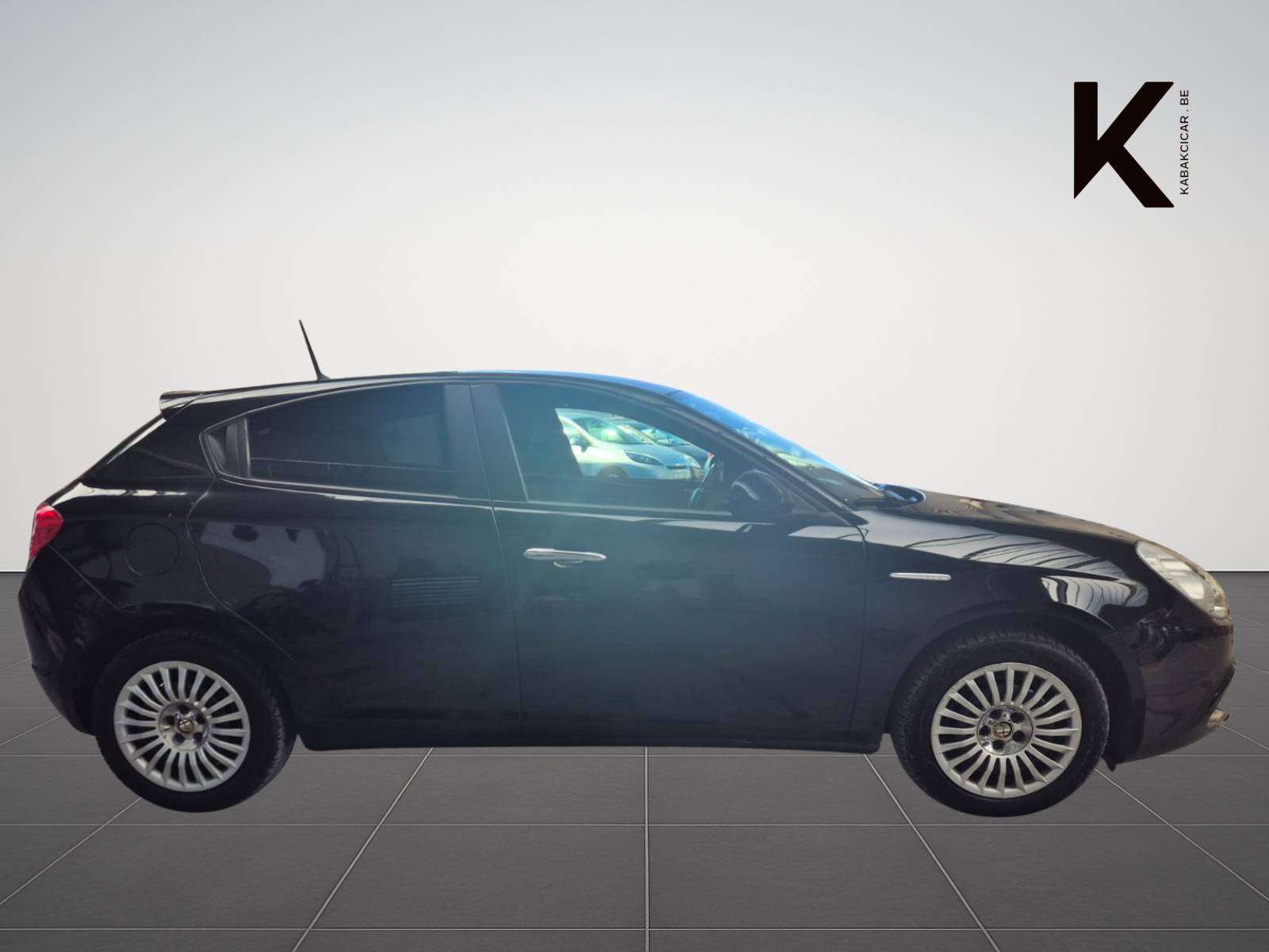 Alfa Romeo Giulietta 1.6 JTD M-Jet S&S / Capteurs de Recul / Climatisation / USB - MP3 / Garantie 12 Mois