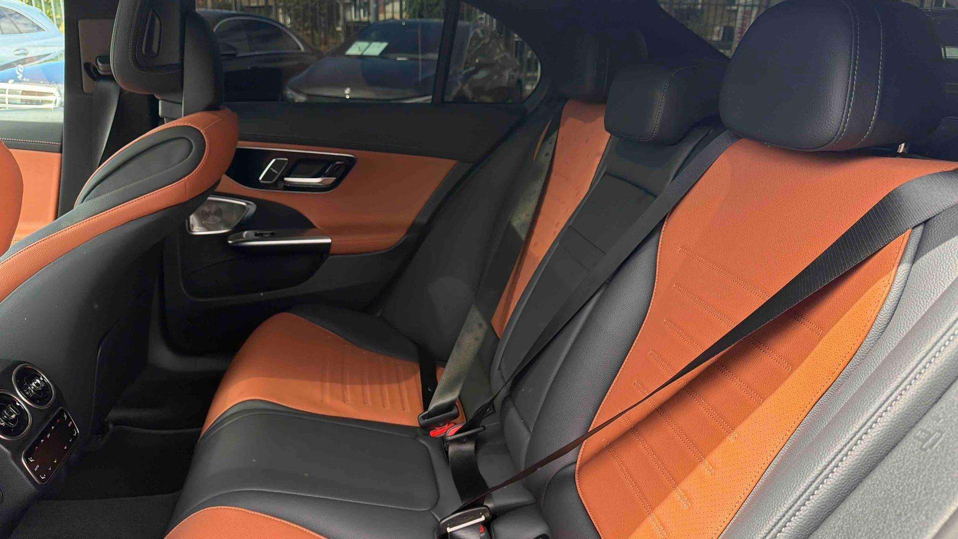 Mercedes-Benz C 400 e 4-Matic PHEV AMG Line (230 kW)